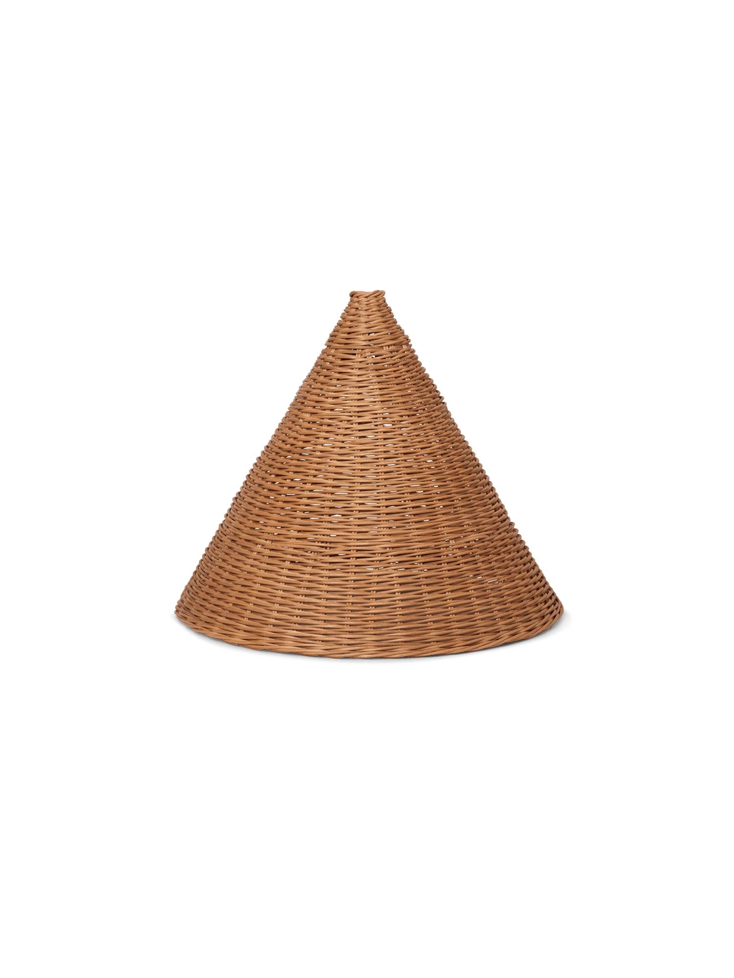 Der Dou Lampenschirm von Ferm Living vereint handgefertigtes Rattan mit modernem Design und sorgt für eine warme, einladende Atmosphäre in jedem Raum.