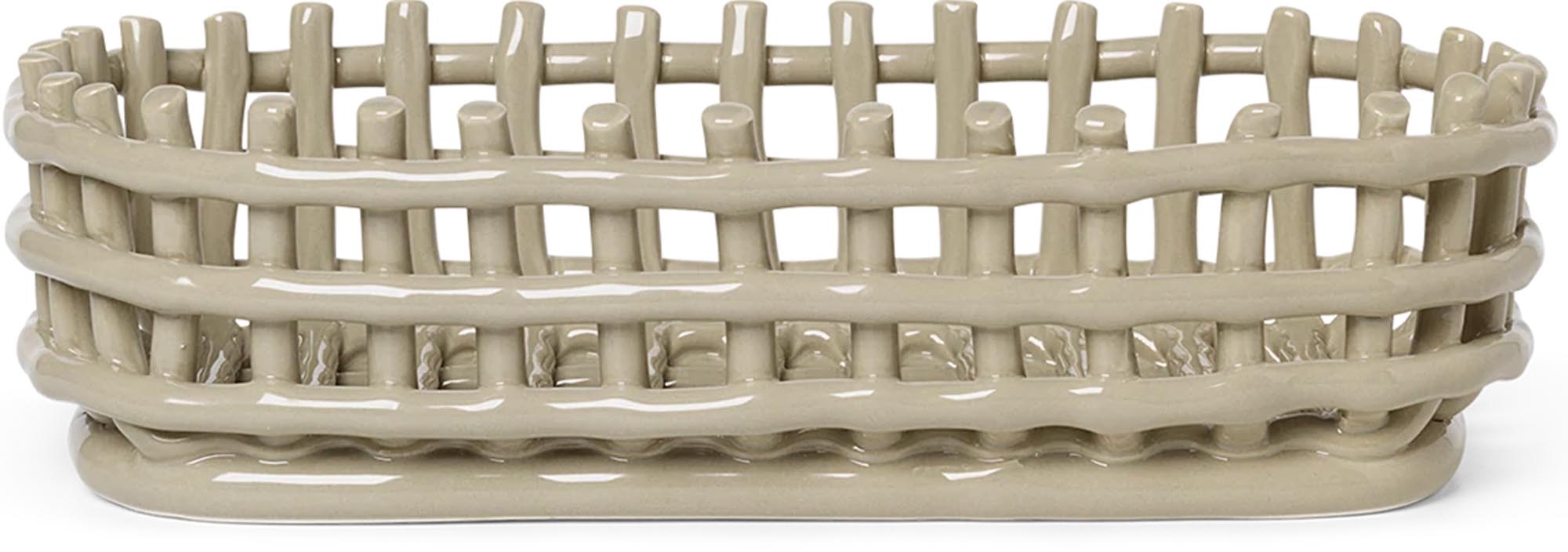 Ovaler Keramikkorb von Ferm Living: Zeitloses Design für Ihr Zuhause.