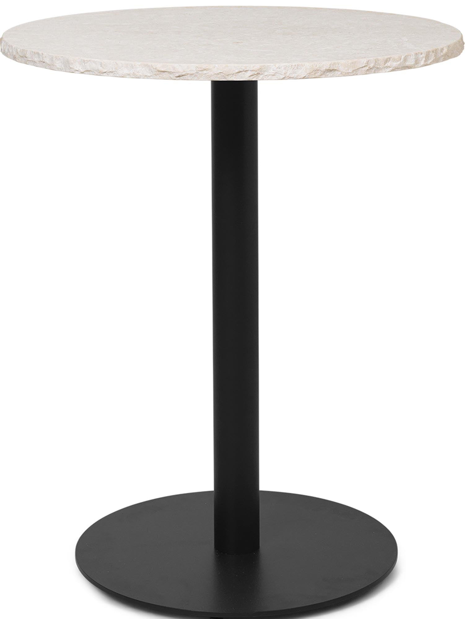 Eleganter Mineral-Couchtisch mit einzigartiger Bianco-Curia-Marmorplatte und handgemeisselten Kanten für zeitlose Exklusivität.