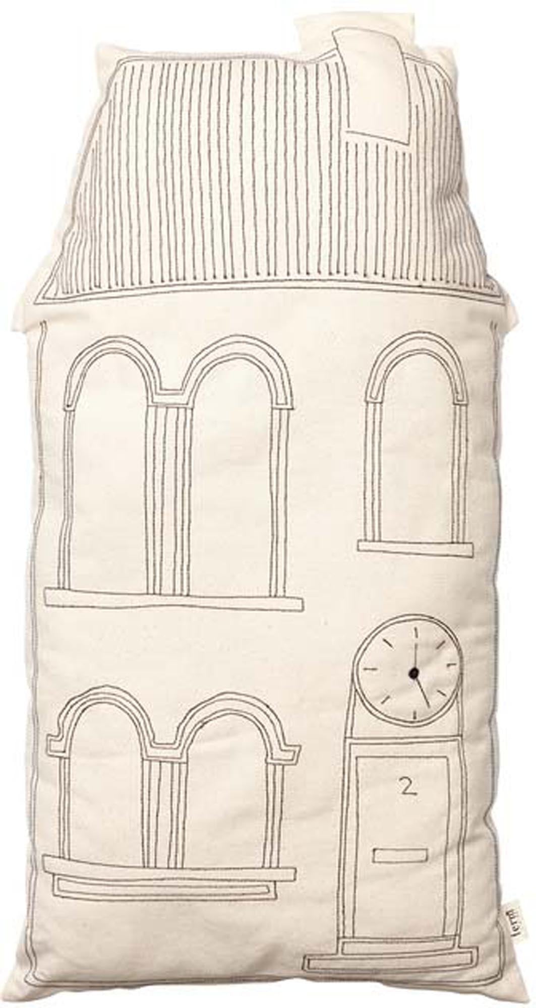 Das Abode-Kissen von Ferm Living vereint stilvolles Design und nachhaltige Materialien für ein gemütliches Zuhause.