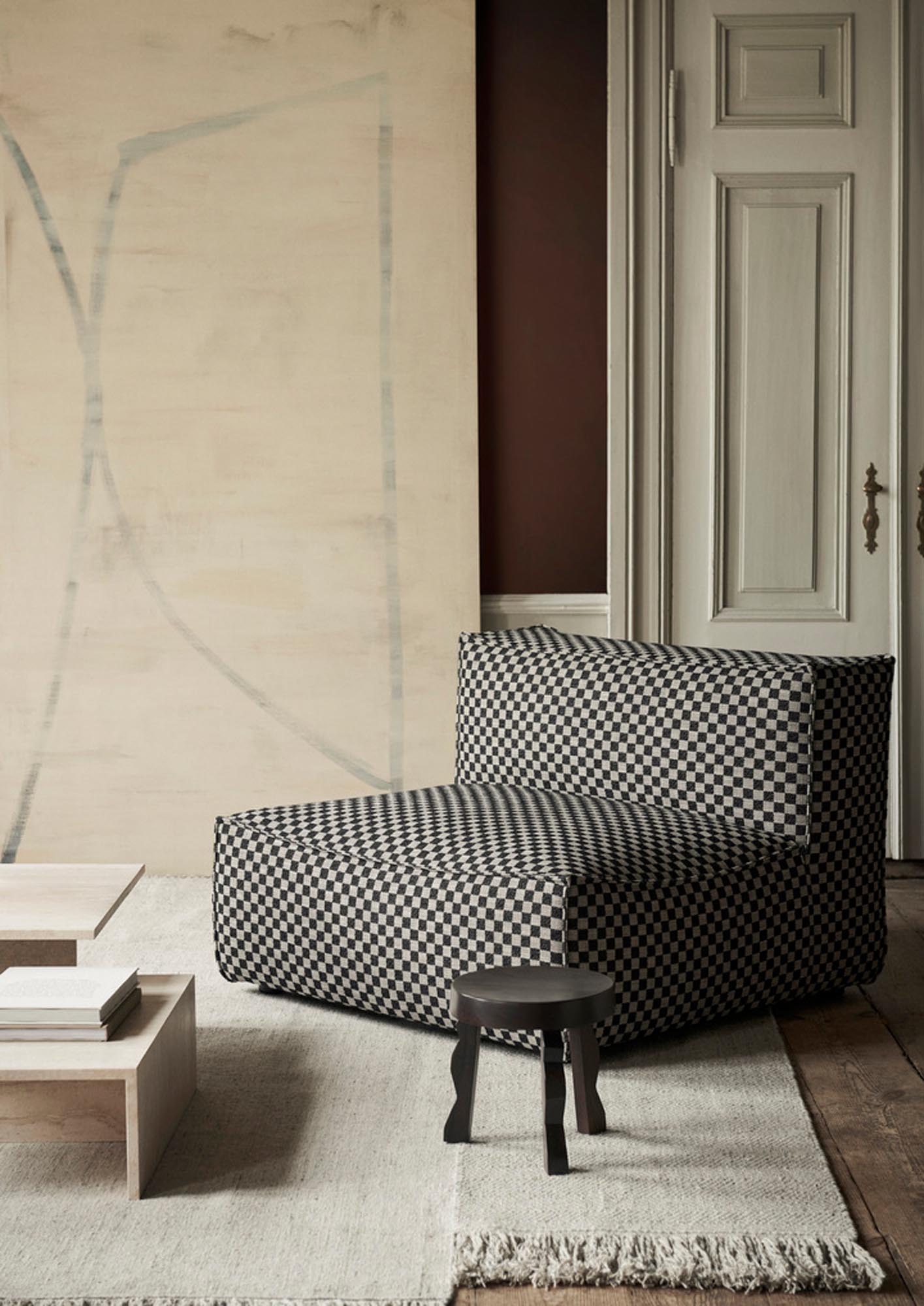 Faye Hocker: Skandinavische Eleganz mit umweltbewusster Funktionalität.