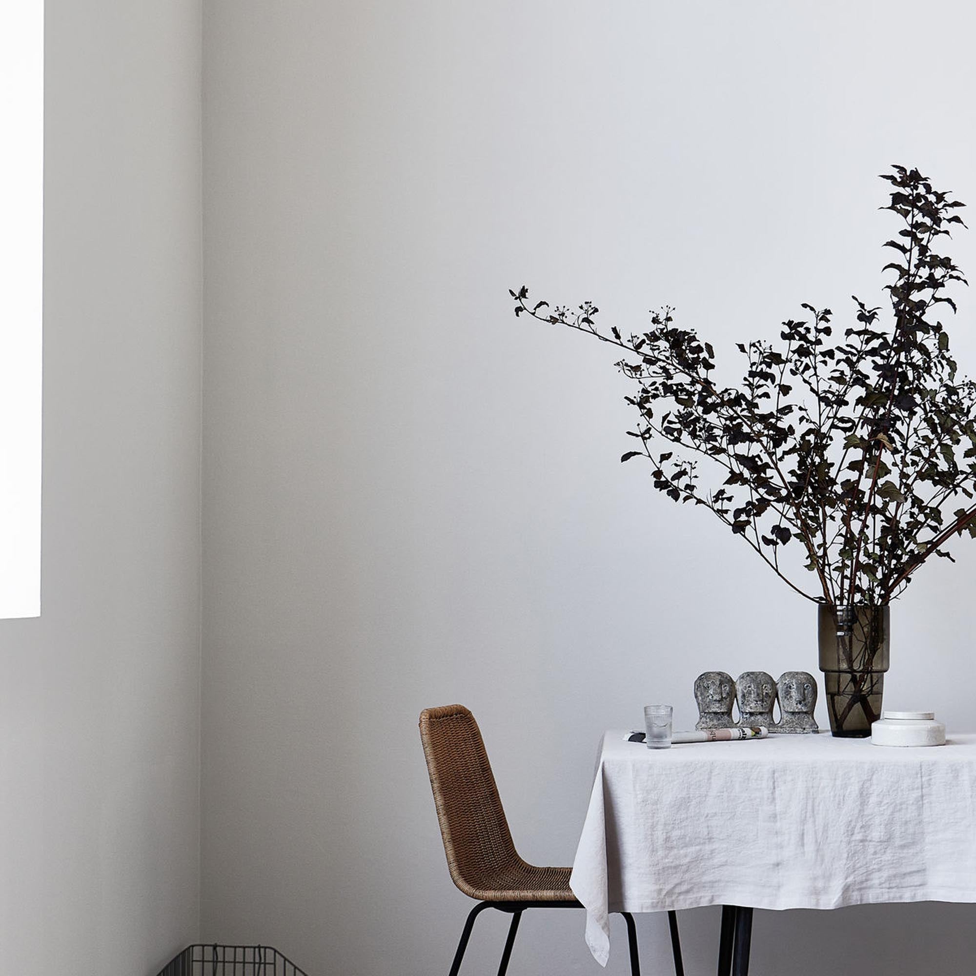 Hapur-Stuhl von House Doctor: Skandinavisches Design trifft Komfort.