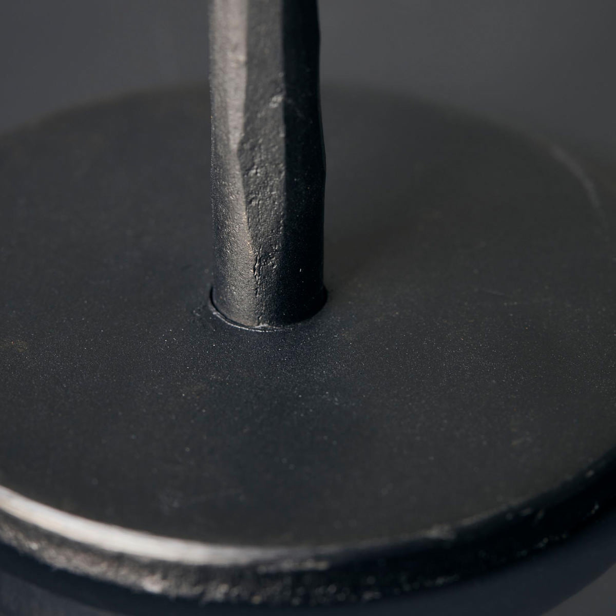 Kerzenständer, Trivo in Schwarz präsentiert im Onlineshop von KAQTU Design AG. Kerzenständer ist von House Doctor