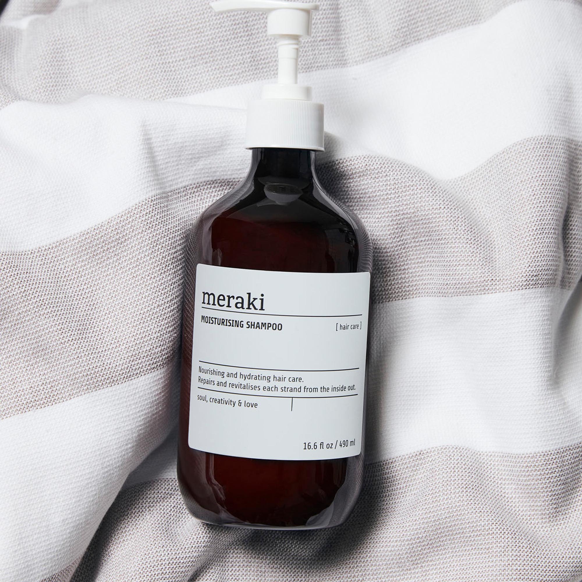 Feuchtigkeitsspendendes Shampoo von Meraki in stilvollem Braun, ideal für die tägliche Haarpflege und sanfte Reinigung.