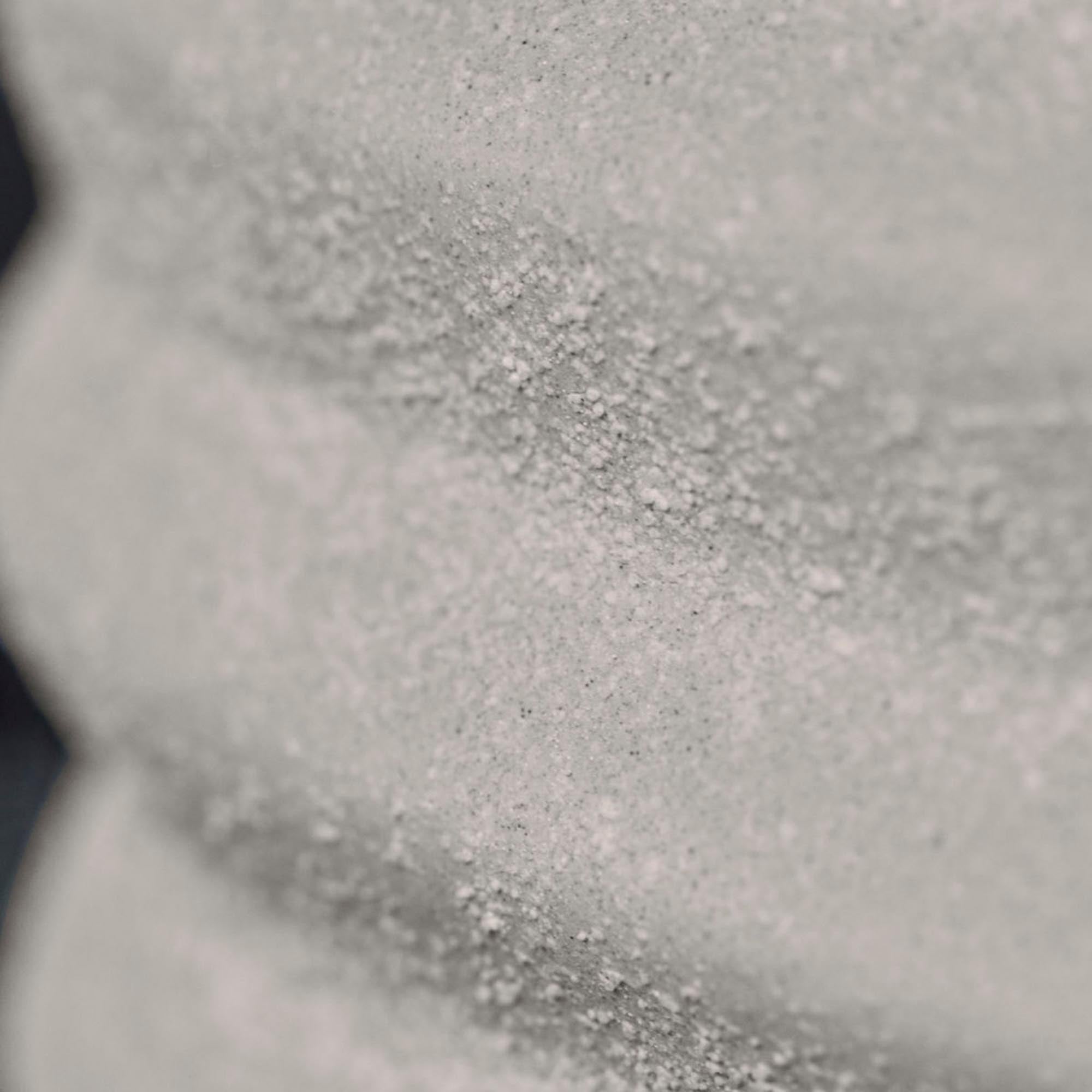 Stilvoller Blumentopf HDHapp von House Doctor in edlem Off-White.