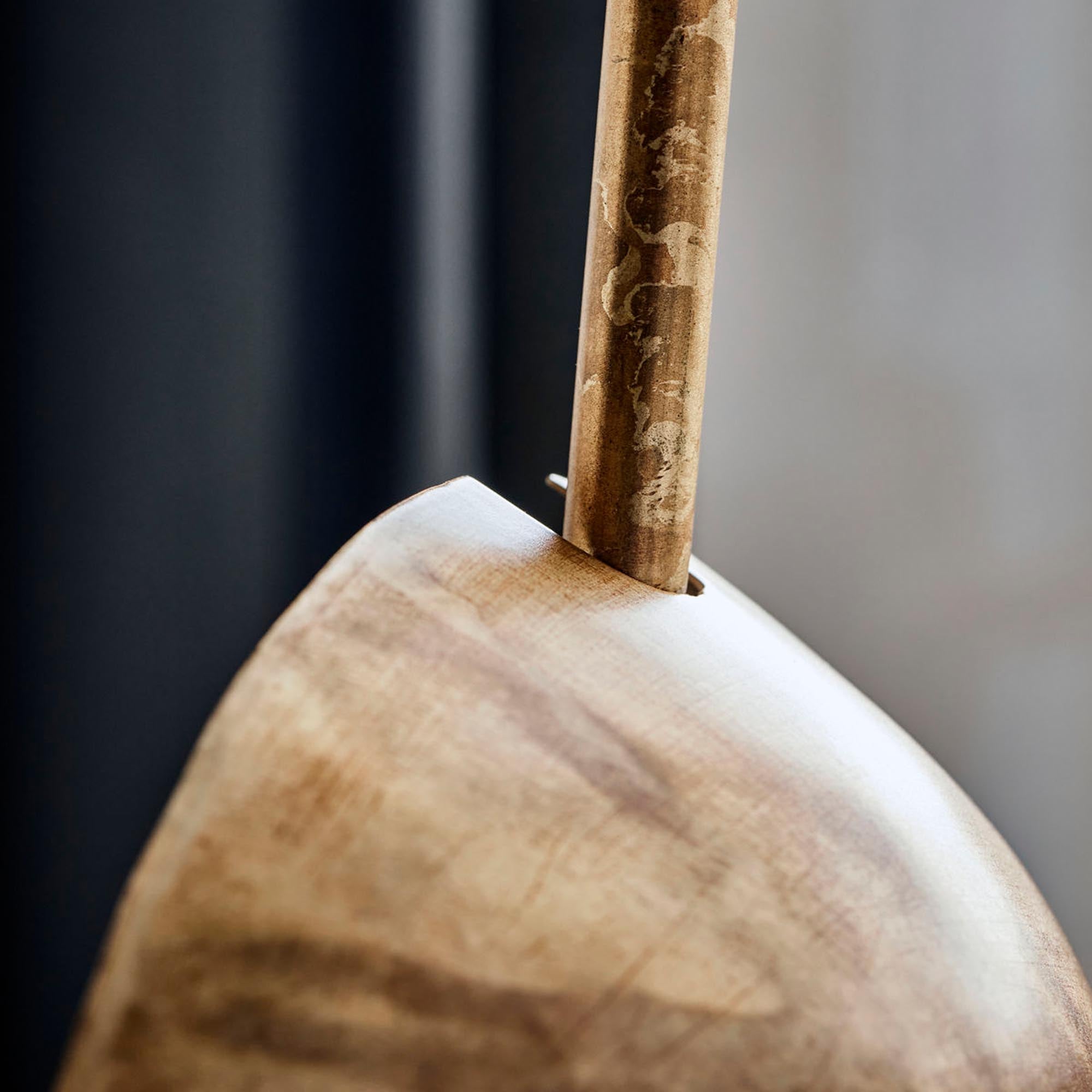 Stilvolle HDSwan Wandleuchte in antikem Messing von House Doctor.