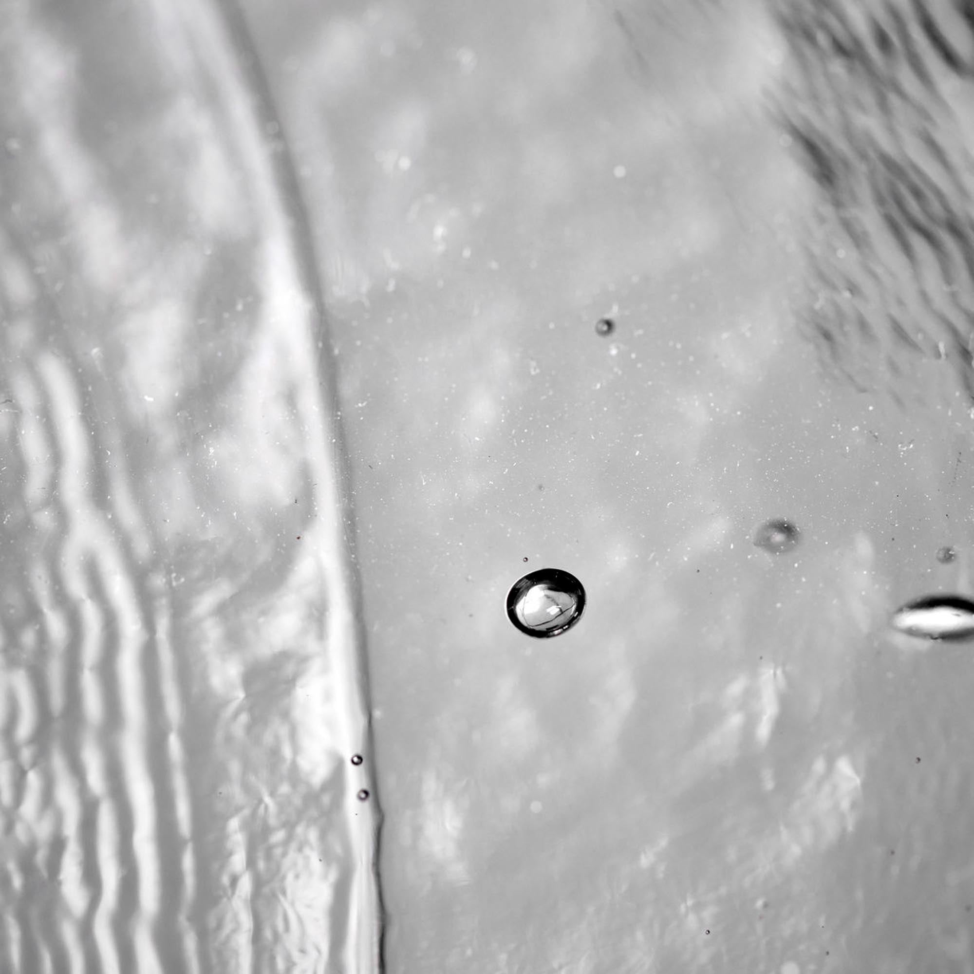 Stilvoller HDStak Beistelltisch von House Doctor in klarem Glasdesign.