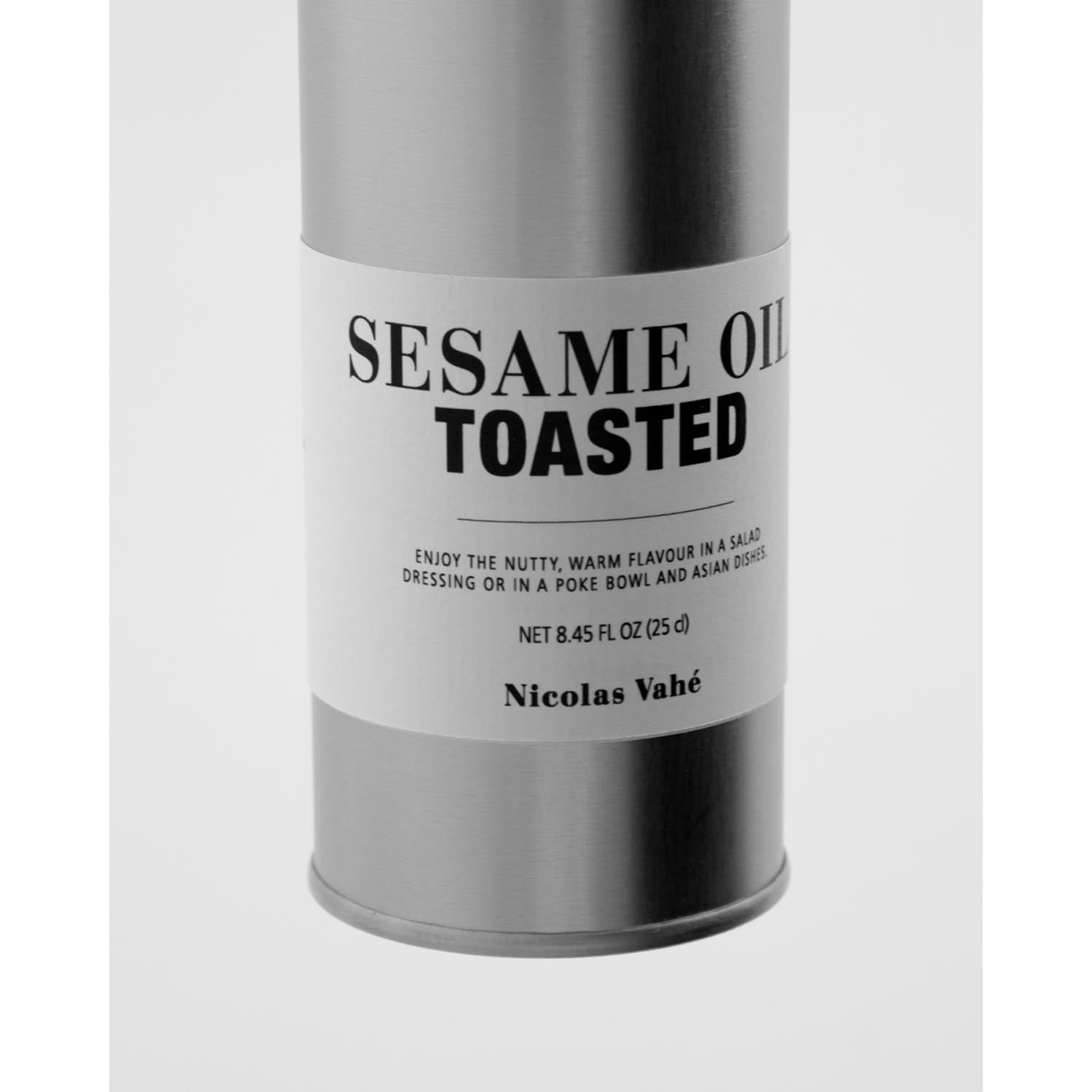 Aromatisches Sesamöl von Nicolas Vahé: Perfekt für Salate, asiatische Gerichte und kreative Küche. Stilvolle 25 cl Flasche.