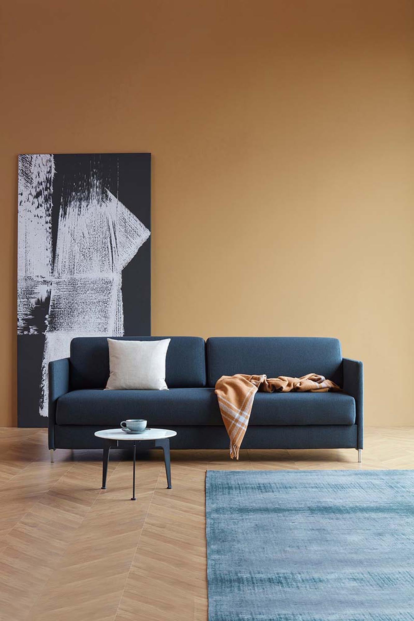 Nordham Bettsofa von Innovation Living: Stilvolles, flexibles Sofa mit Schlaffunktion, ideal für kleine Räume und modernen Lifestyle.