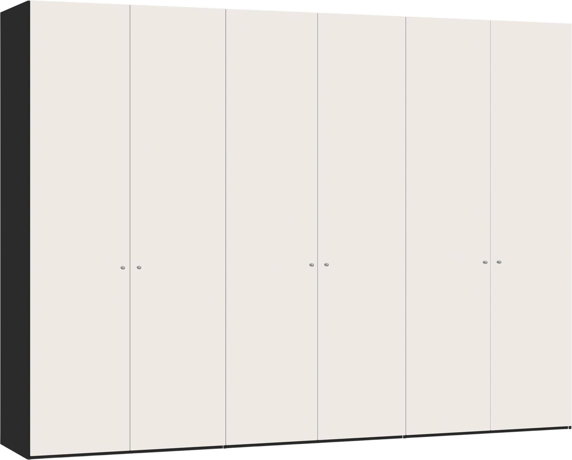 Eleganter 6-türiger Drehtürenschrank in Cremeweiss von Jutzler, individuell konfigurierbar, stabil und funktional.