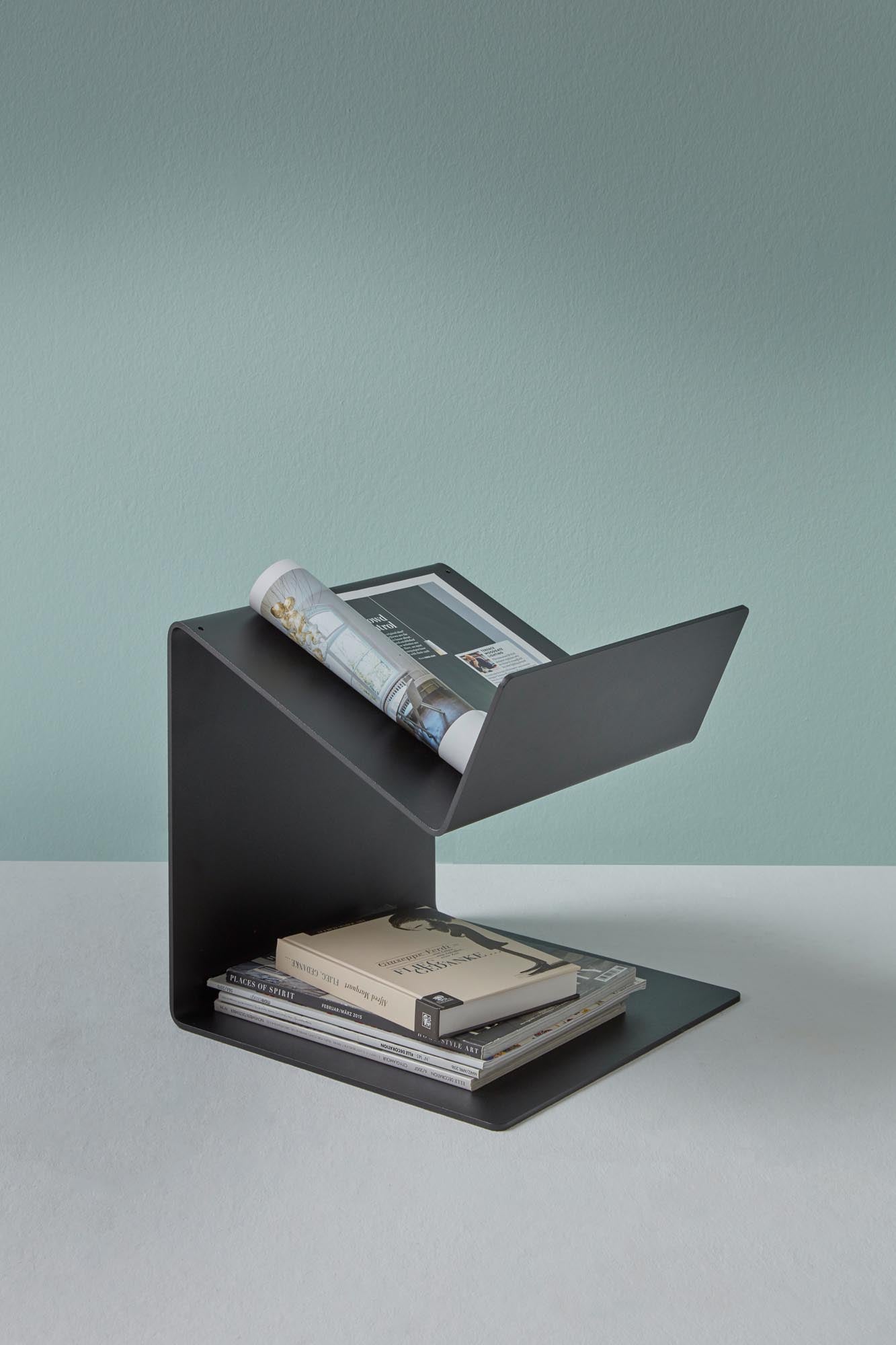 BUK Beistelltisch: Minimalistisches Design trifft auf praktische Vielseitigkeit.