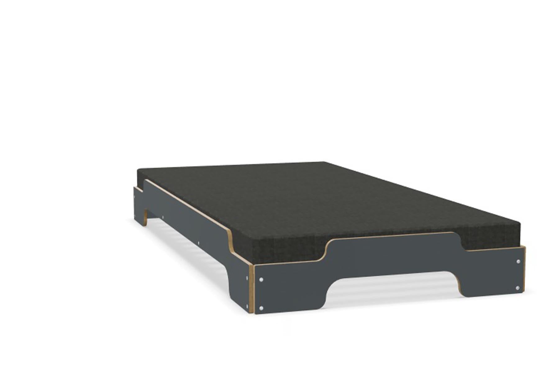 Zeitlose Stapelliege Klassik: Komfort und Design in Perfektion.