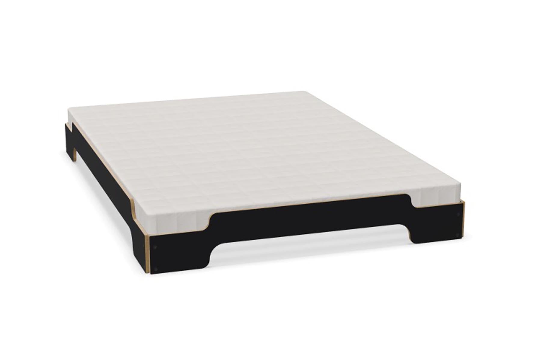 Elegante Stapelliege Klassik: Perfekte Lösung für flexible Räume.