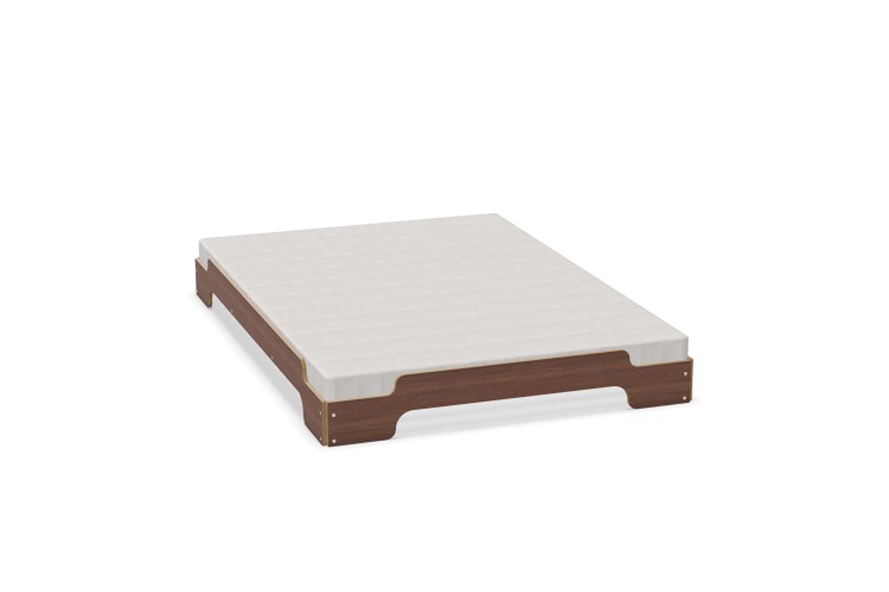 Elegante Stapelliege Klassik: Perfekte Lösung für flexible Räume.