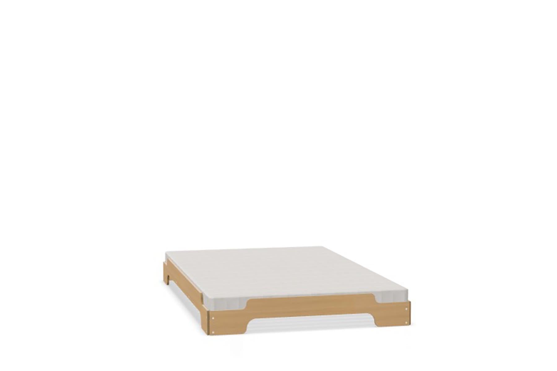 Stapelliege Klassik in Eiche furniert präsentiert im Onlineshop von KAQTU Design AG. Bett ist von Müller Möbelwerkstätten