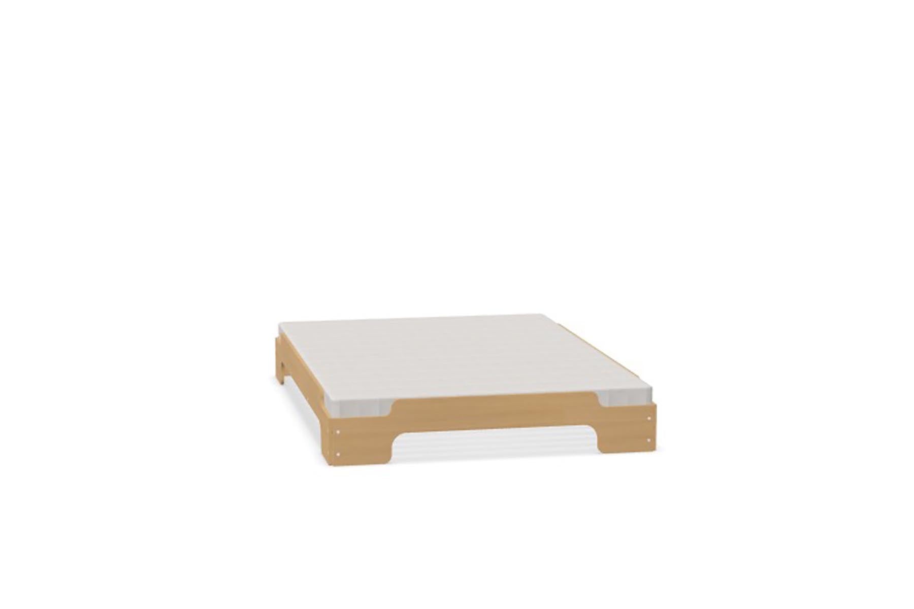 Platzsparende Stapelliege Komfort: Innovatives Design von Müller.