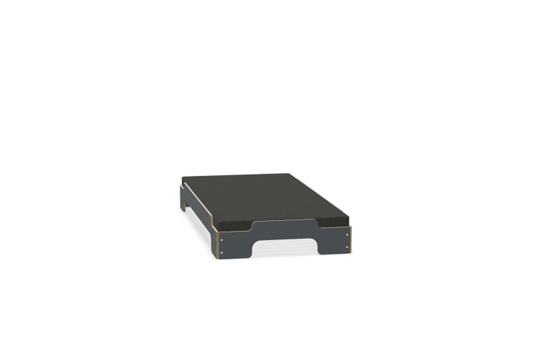 Entdecken Sie die Stapelliege Komfort von Müller Möbelwerkstätten – ein zeitloses, platzsparendes Design, das Funktionalität und Stil vereint.