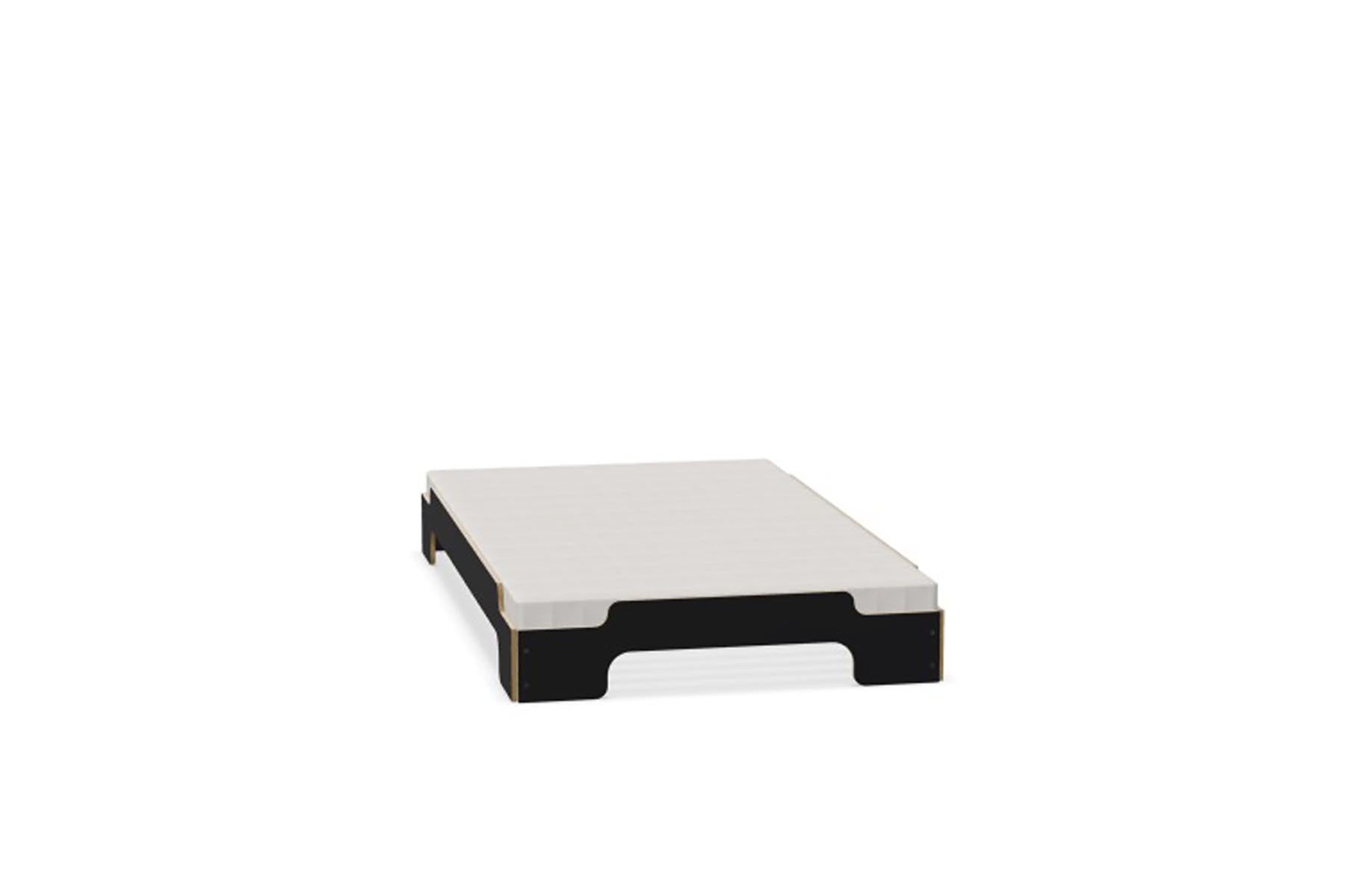 Platzsparende Stapelliege Komfort: Innovatives Design von Müller.