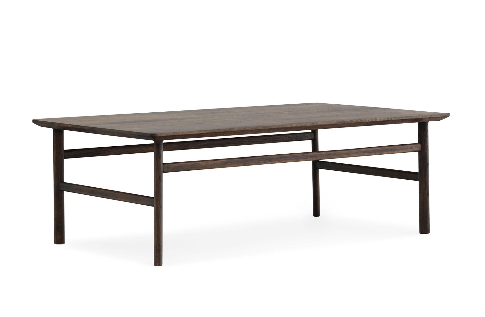 Der Grow Couchtisch von Normann Copenhagen besticht durch sein elegantes Design und vielseitige Einsatzmöglichkeiten, perfekt für jedes moderne Zuhause.