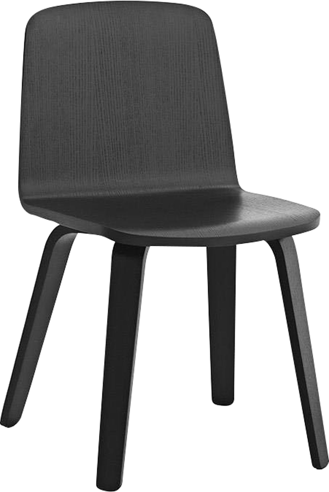 Just Stuhl von Normann Copenhagen: Elegantes Design aus Eiche, ideal für jeden Raum. Funktionalität trifft auf zeitlose Ästhetik.