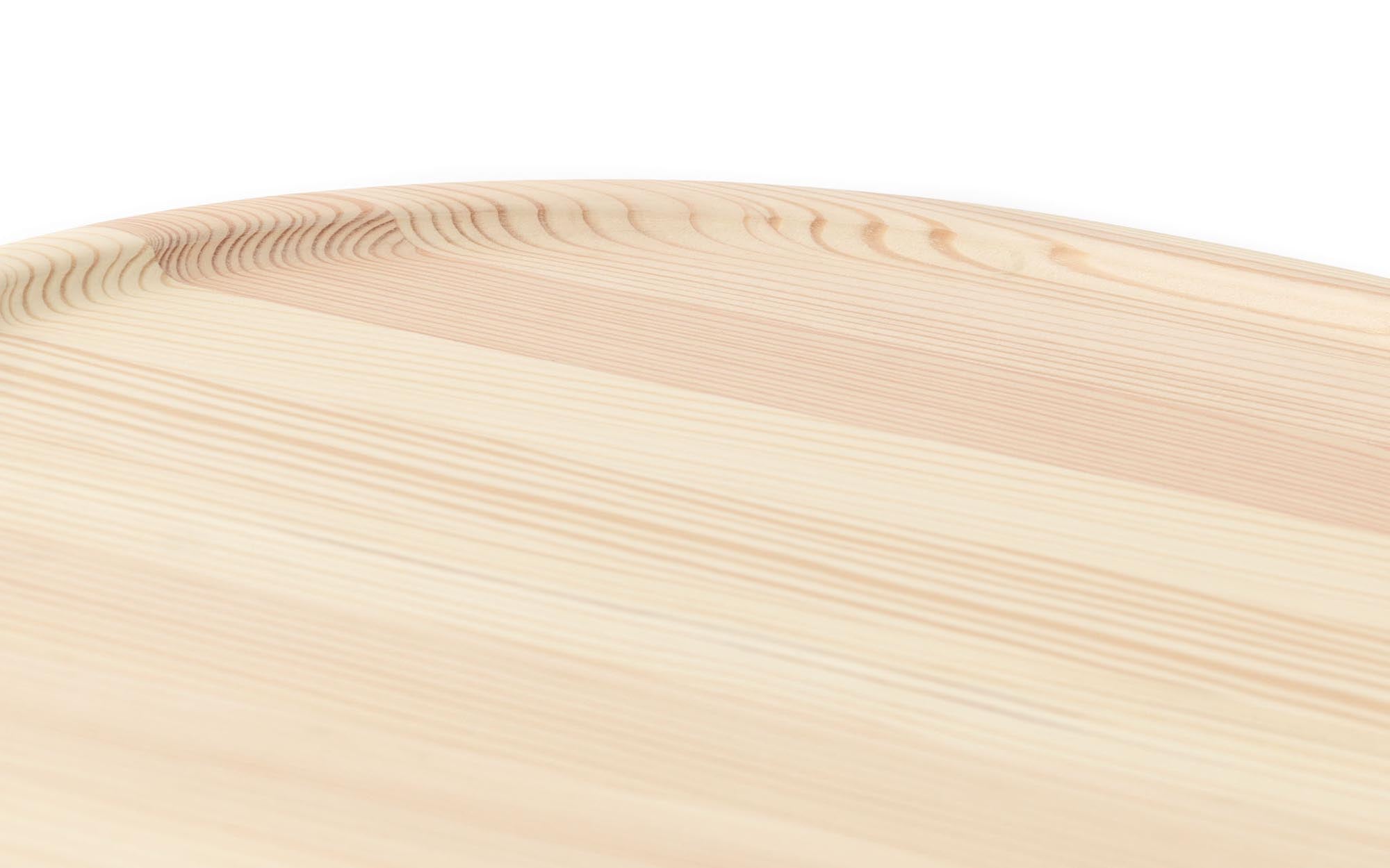 Eleganter Pine Tisch in Dunkelgrau von Normann Copenhagen: skandinavisches Design, nachhaltiges Kiefernholz und vielseitige Einsatzmöglichkeiten.