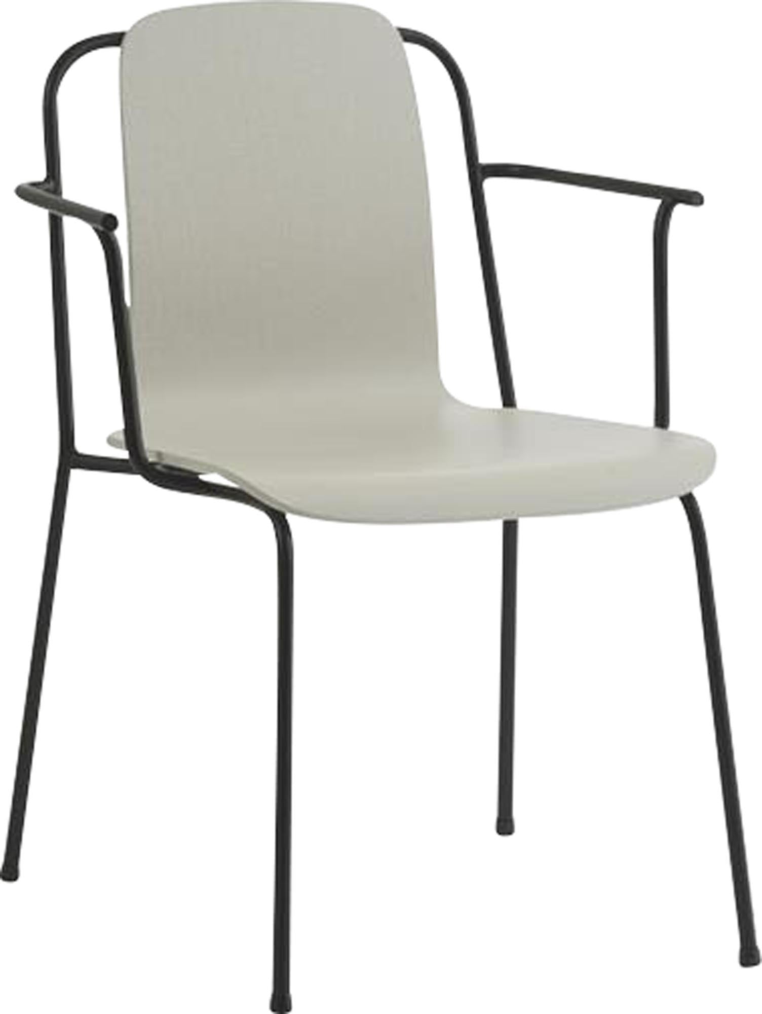 Studio Armlehnstuhl: Modernes Design für stilvolle Wohnräume.