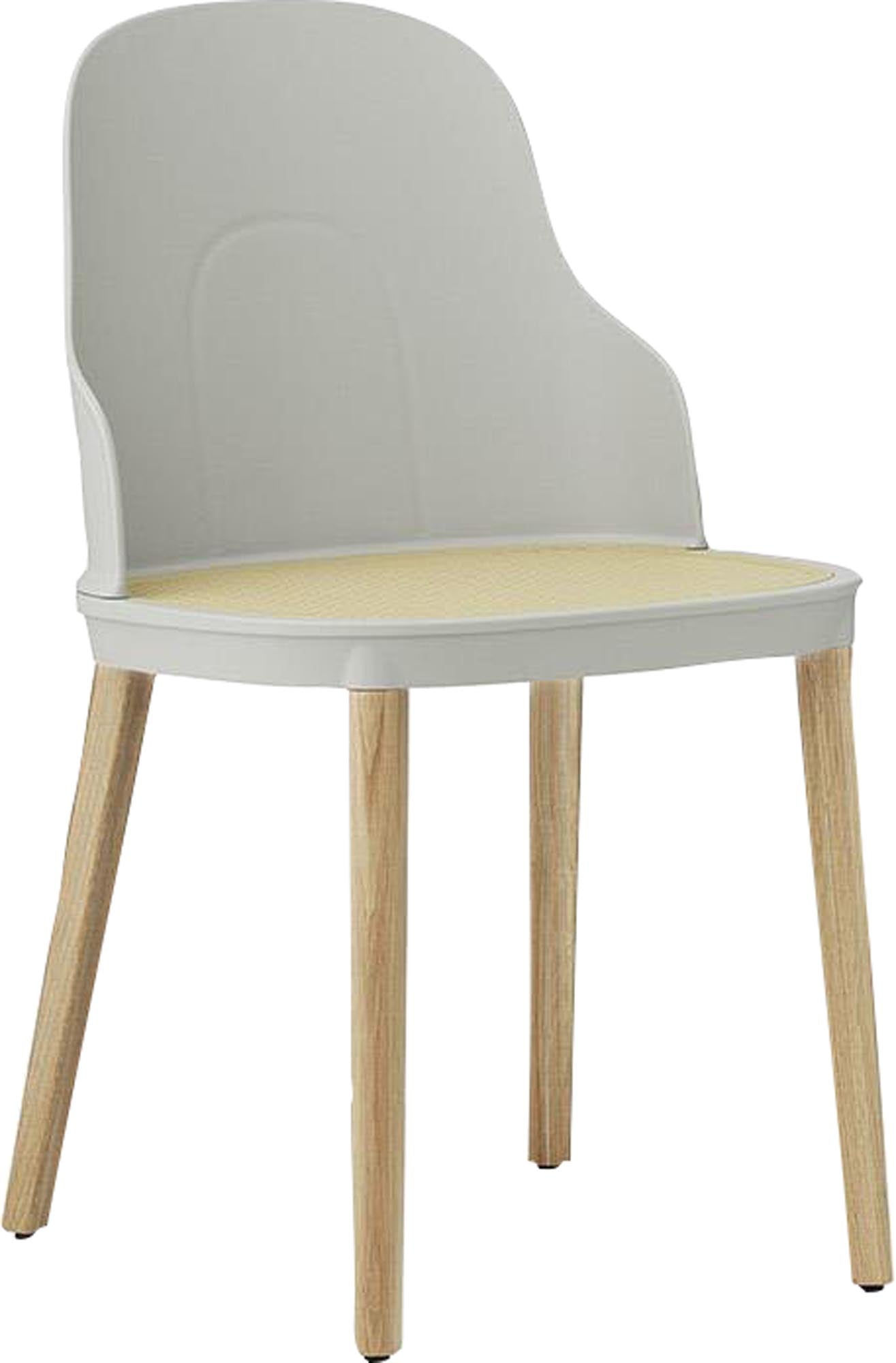 Allez Stuhl: Zeitloses Design für stilvolle Wohn- und Essbereiche.