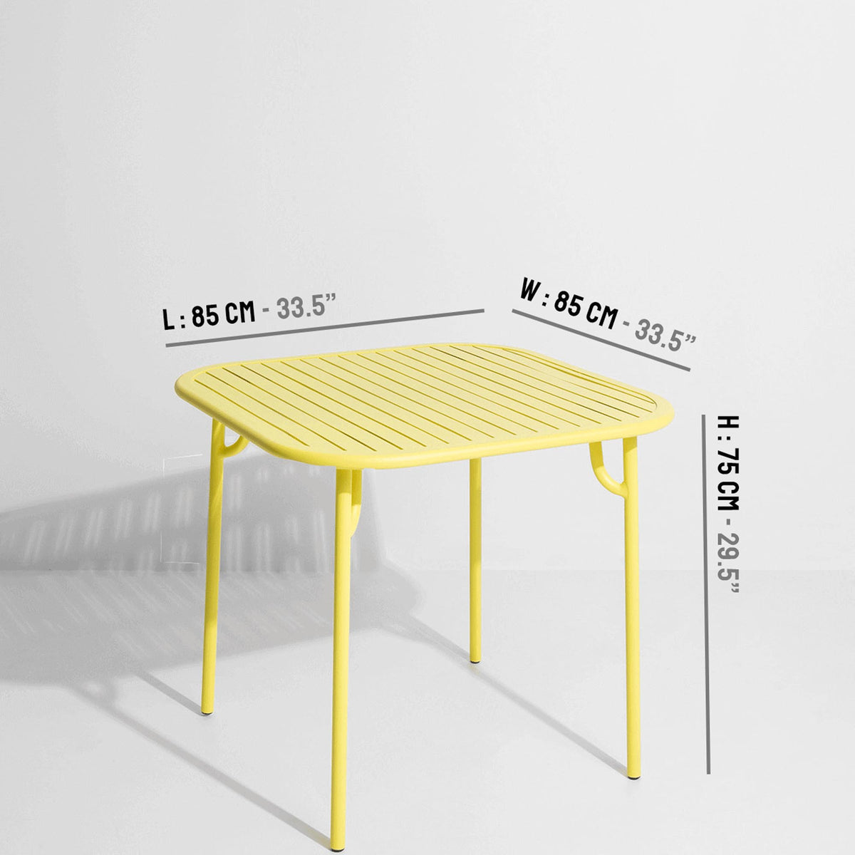 Week-End Tisch Small in Yellow präsentiert im Onlineshop von KAQTU Design AG. Gartentisch ist von Petite Friture
