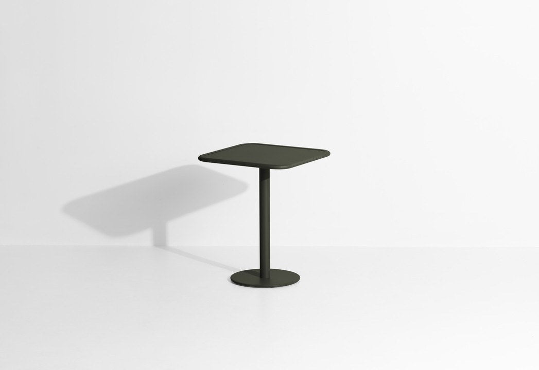 Week-End Dining Table in Green Glass präsentiert im Onlineshop von KAQTU Design AG. Gartentisch ist von Petite Friture
