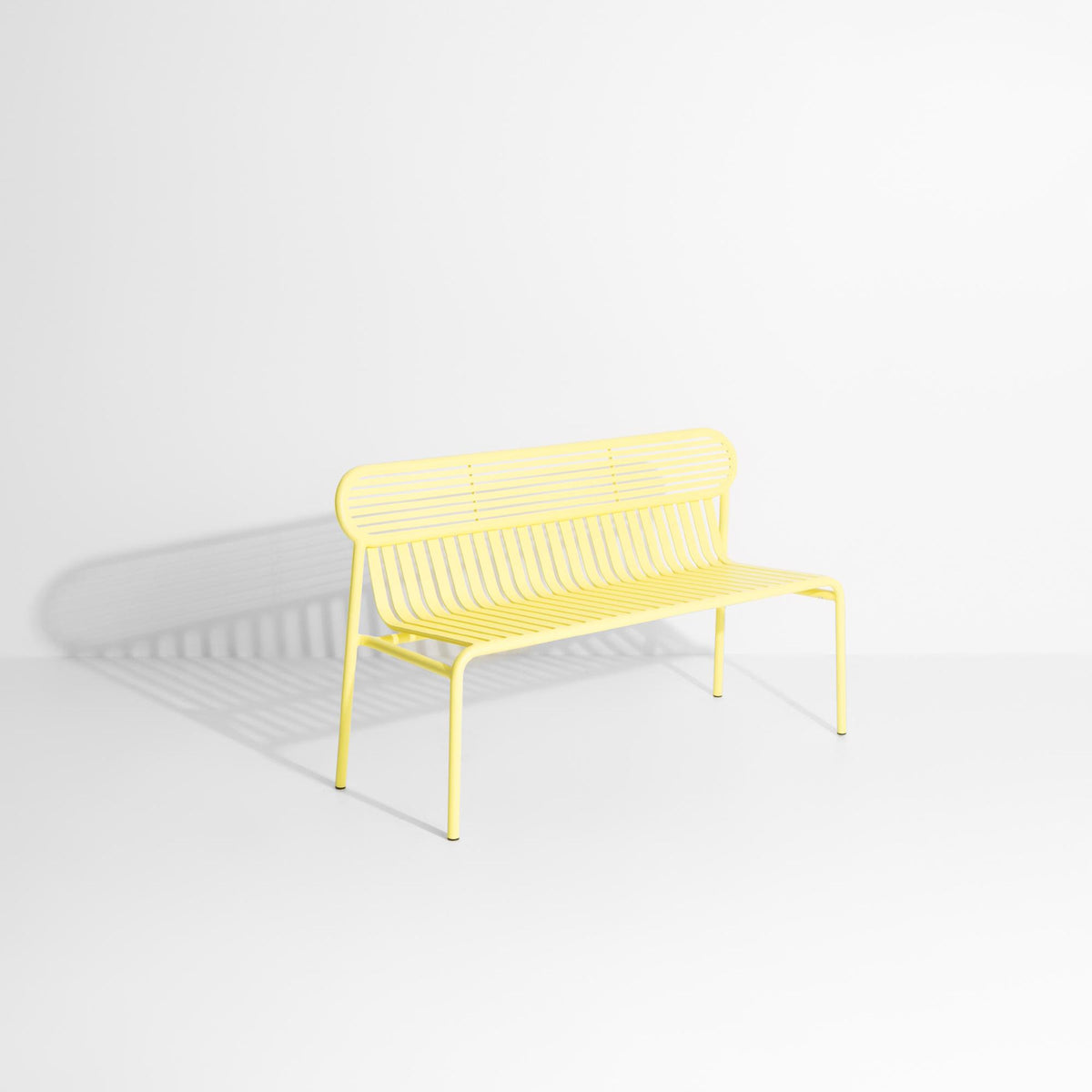 Week-End Gartenbank in Yellow präsentiert im Onlineshop von KAQTU Design AG. Gartenbank ist von Petite Friture