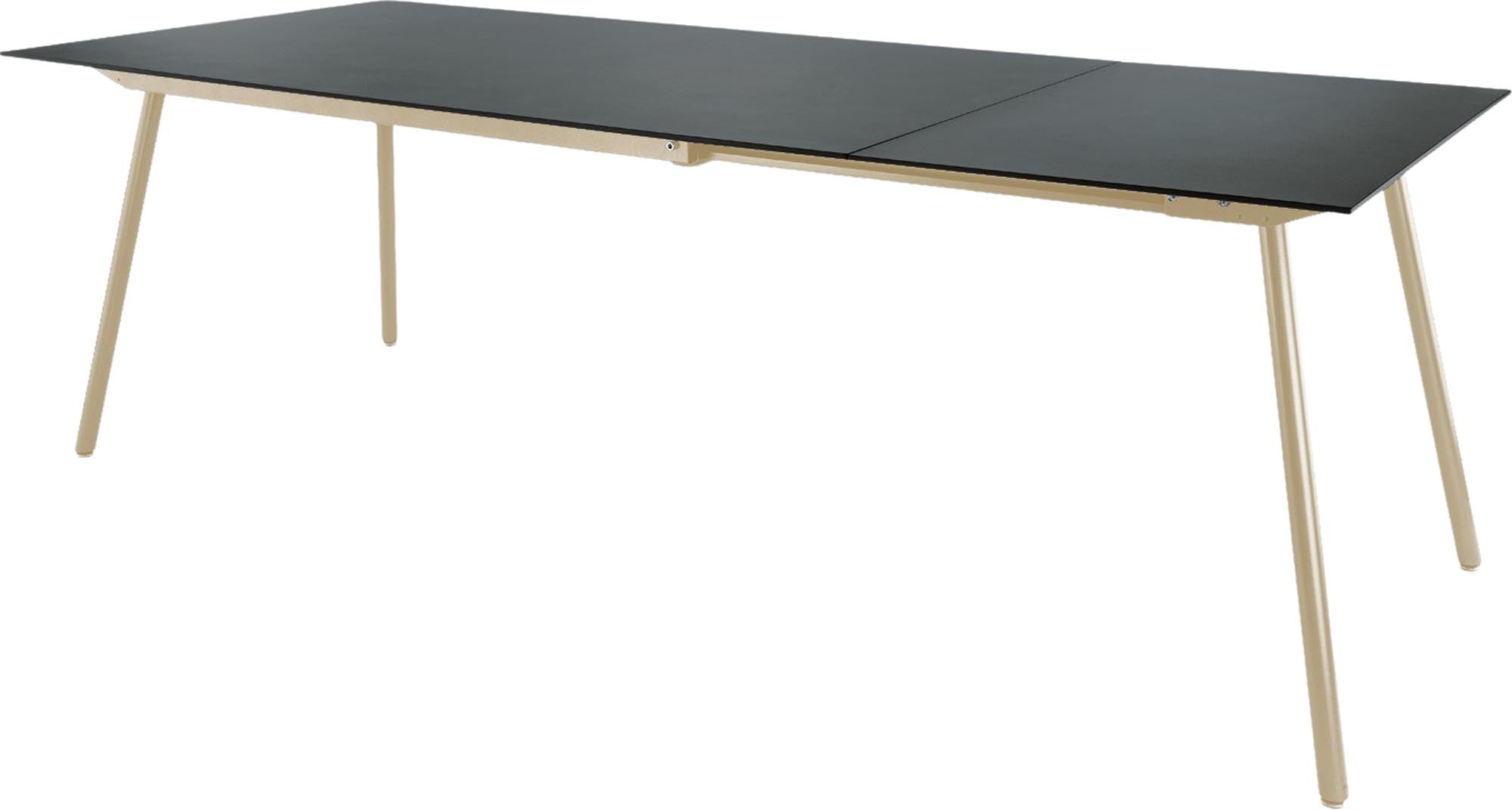 Locarno Glasfaser-Gartentisch 160/220x90 ausziehbar in Graphit präsentiert im Onlineshop von KAQTU Design AG. Gartentisch ist von Schaffner