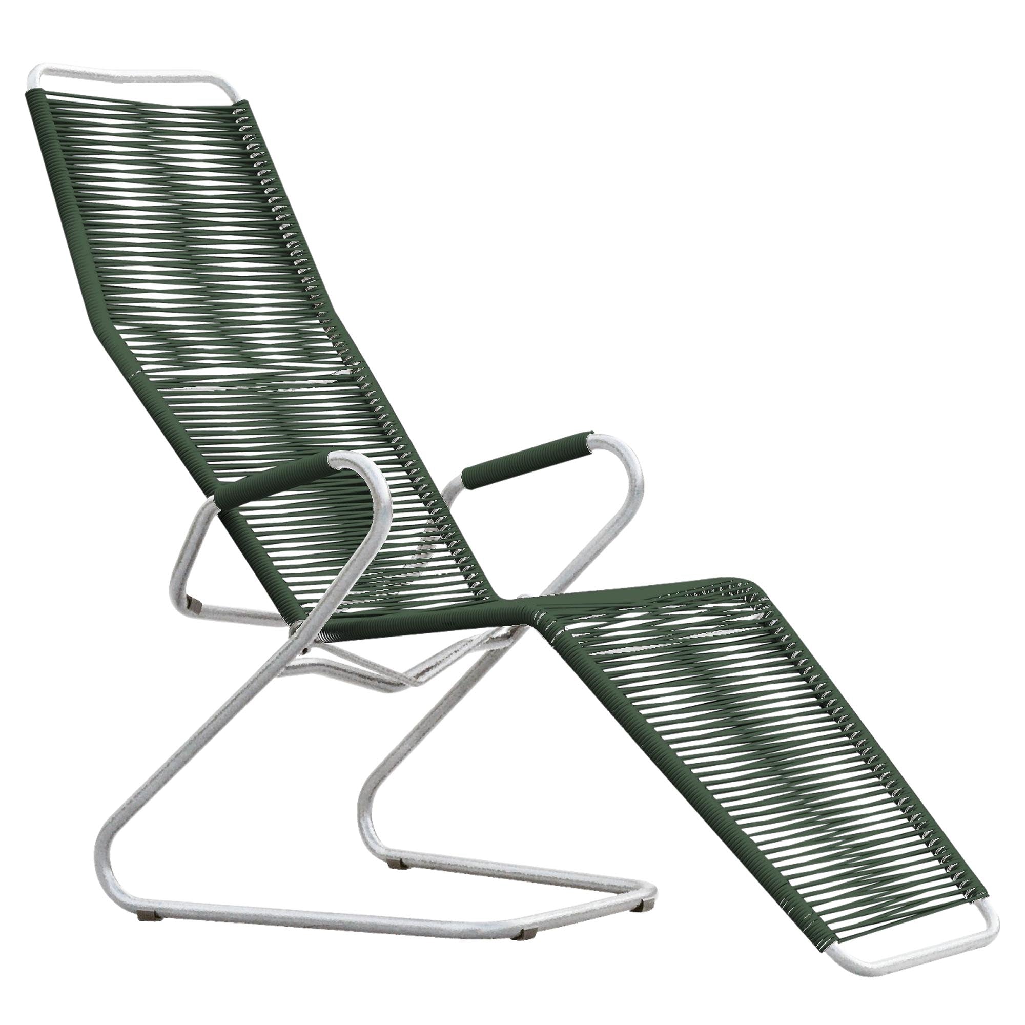 Locarno Spaghetti Liegestuhl in Tannengrün präsentiert im Onlineshop von KAQTU Design AG. Liegestuhl ist von Schaffner