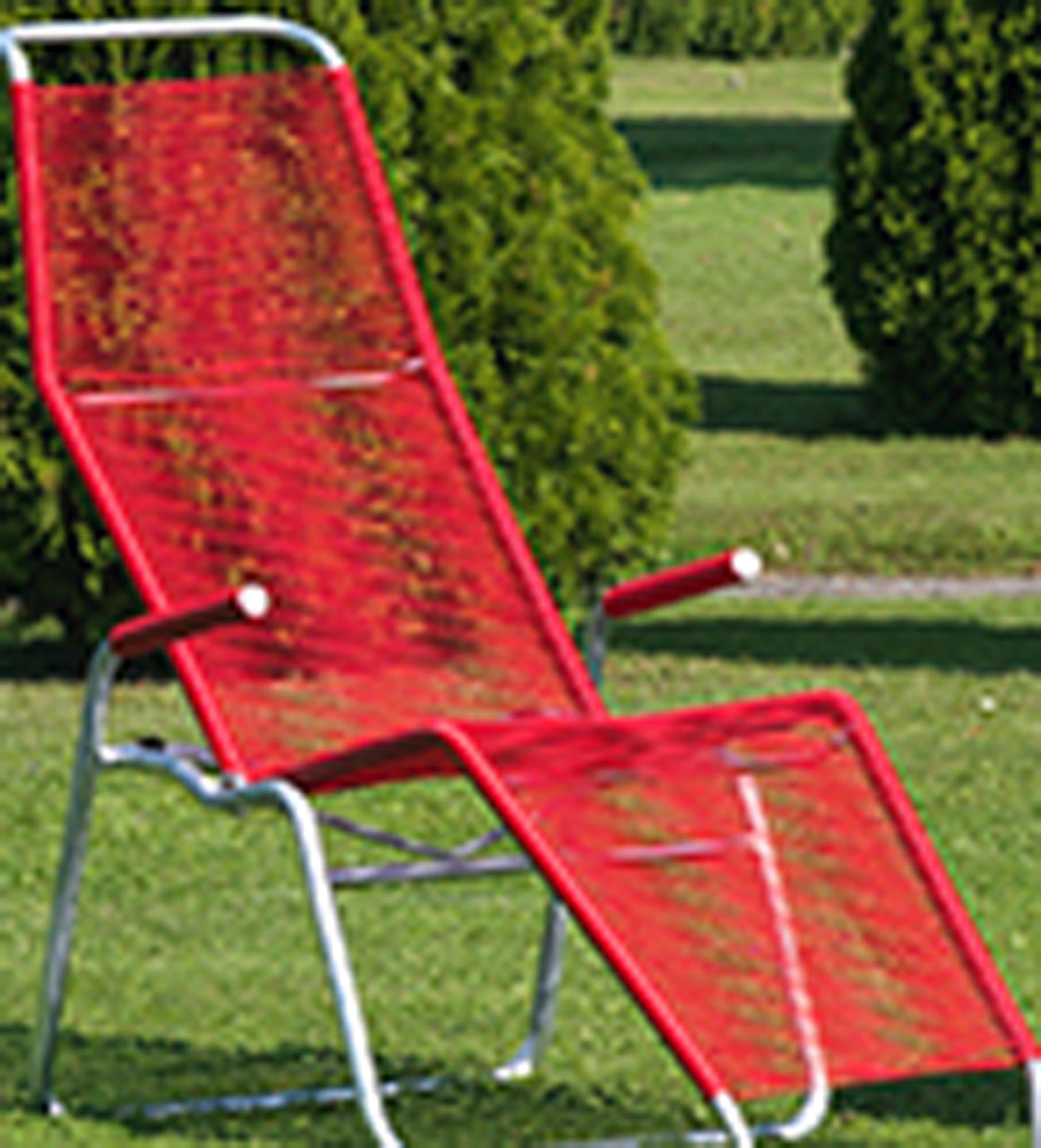 Liege Brissago Spaghetti in Rot präsentiert im Onlineshop von KAQTU Design AG. Liegestuhl ist von Schaffner