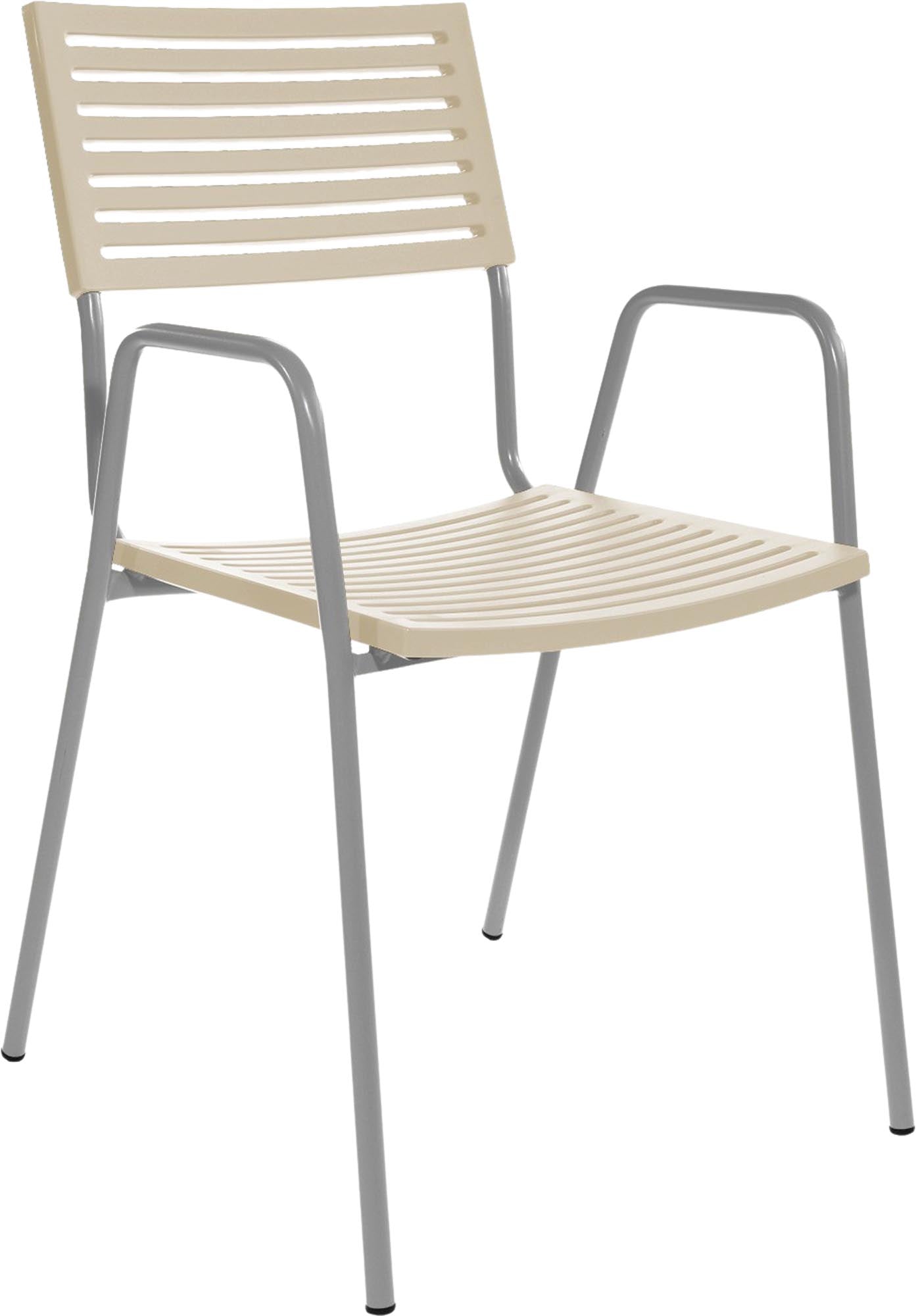 Bodensee Lamello-Gartenstuhl mit Armlehne in Pastellsand präsentiert im Onlineshop von KAQTU Design AG. Gartenstuhl mit Armlehnen ist von Schaffner