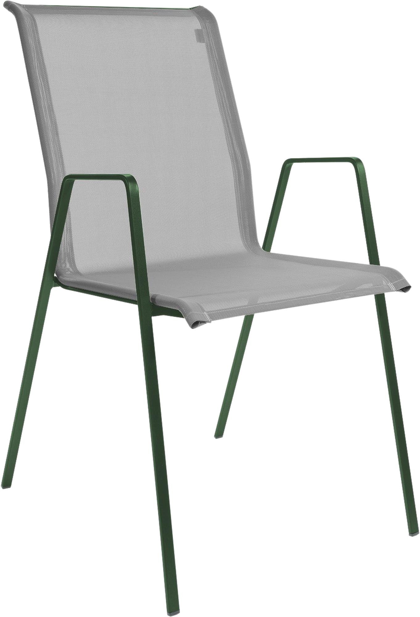 Luzern Textil-Gartenstuhl mit Armlehne in Grau präsentiert im Onlineshop von KAQTU Design AG. Gartenstuhl mit Armlehnen ist von Schaffner