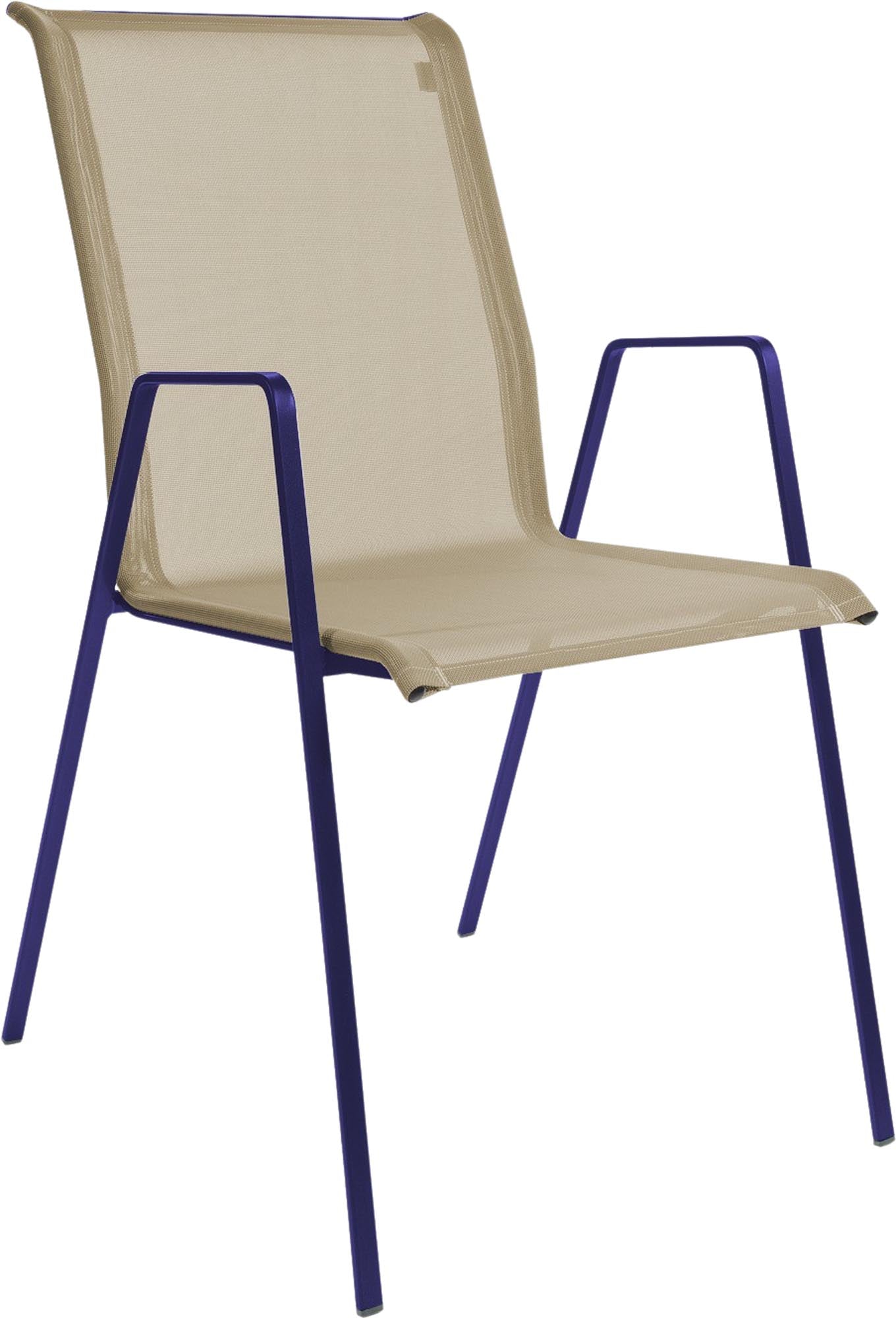 Matten-Sessel Luzern: Eleganter Komfort für Garten und Terrasse.