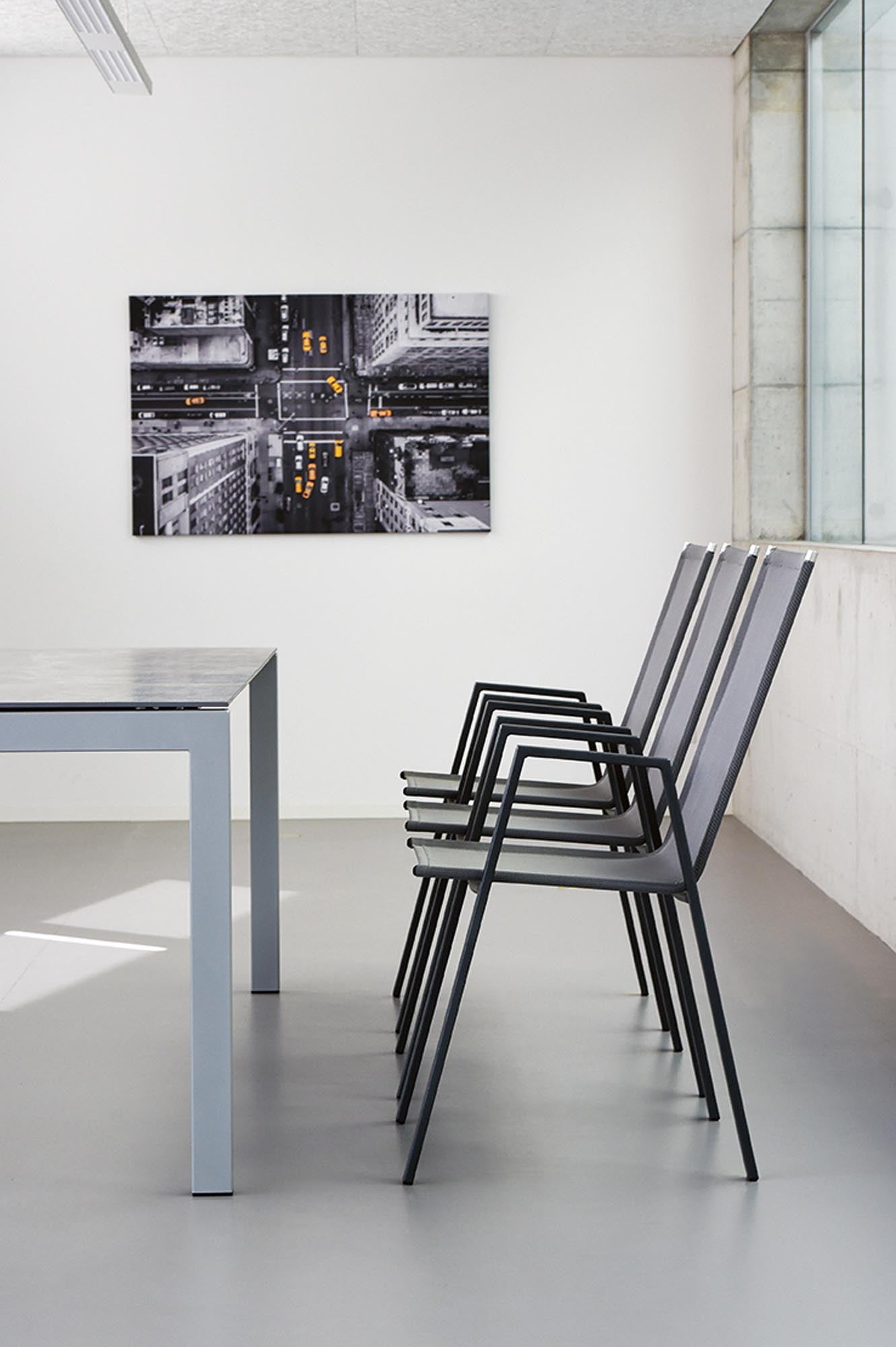 Matten-Sessel Basel: Komfort und Design für Ihren Garten.