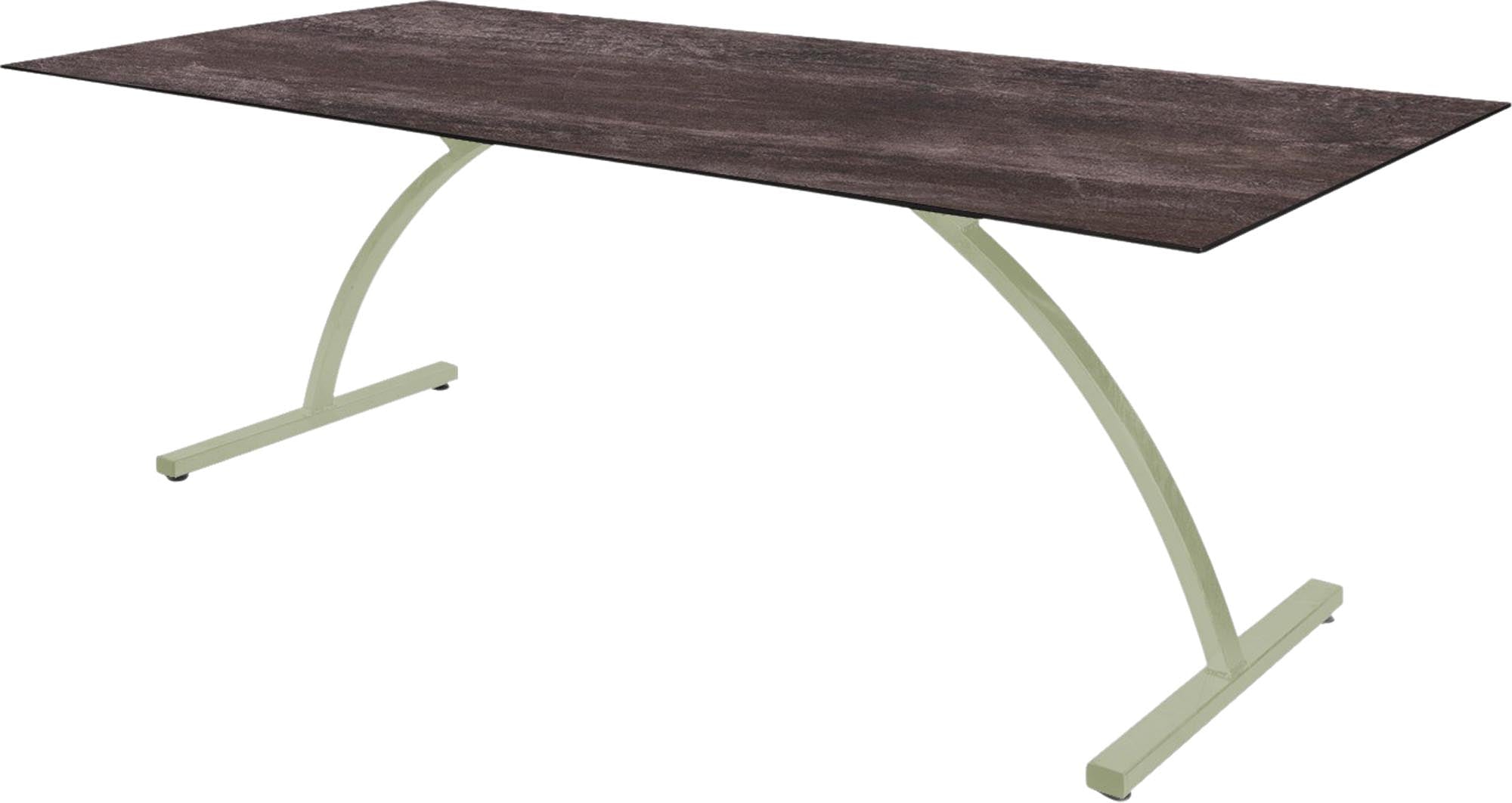 Bernardino Gartentisch aus Glasfaser 220x100 klappbar in Stromboli dunkel präsentiert im Onlineshop von KAQTU Design AG. Gartentisch ist von Schaffner