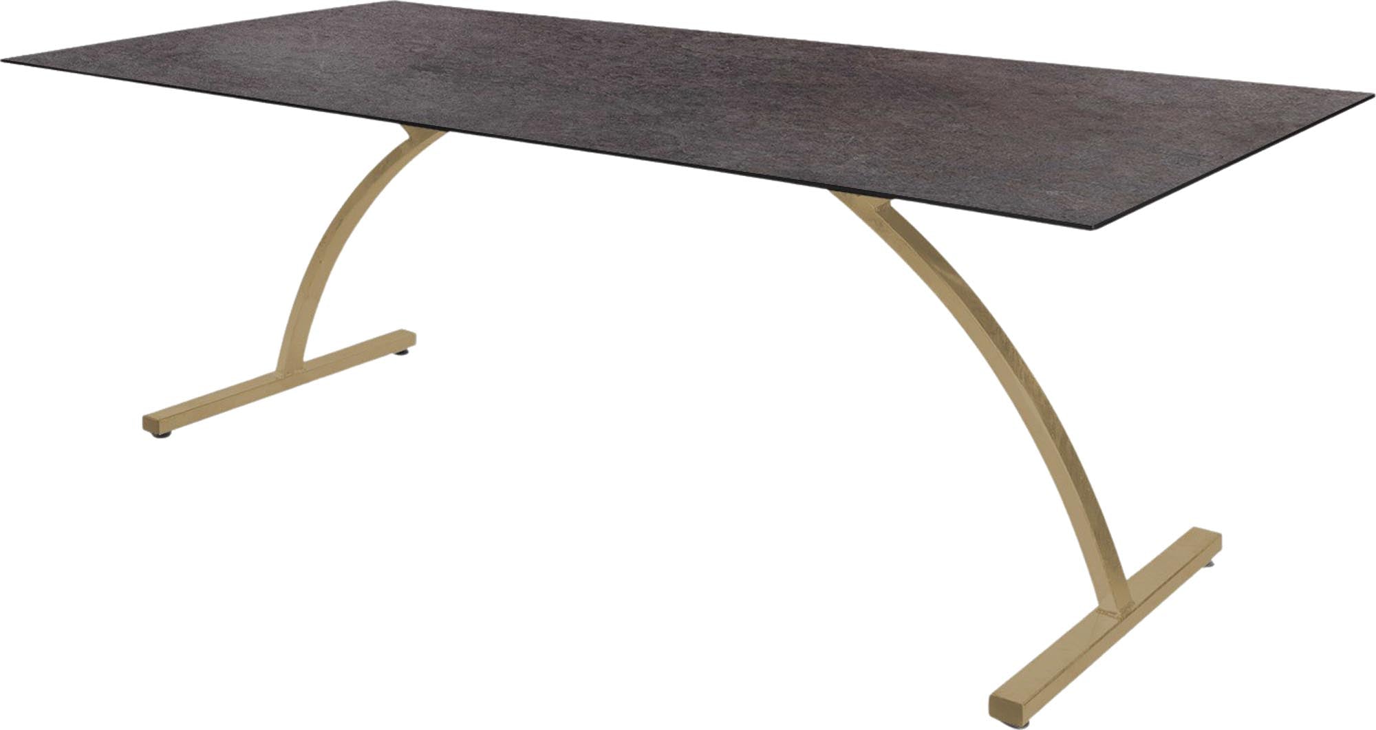 Bernardino Gartentisch aus Glasfaser 220x100 klappbar in Cooperfield präsentiert im Onlineshop von KAQTU Design AG. Gartentisch ist von Schaffner