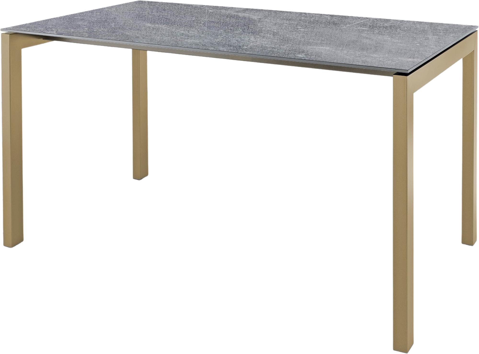 Luzern Glasfaser-Gartentisch 140x80 in Beton präsentiert im Onlineshop von KAQTU Design AG. Gartentisch ist von Schaffner