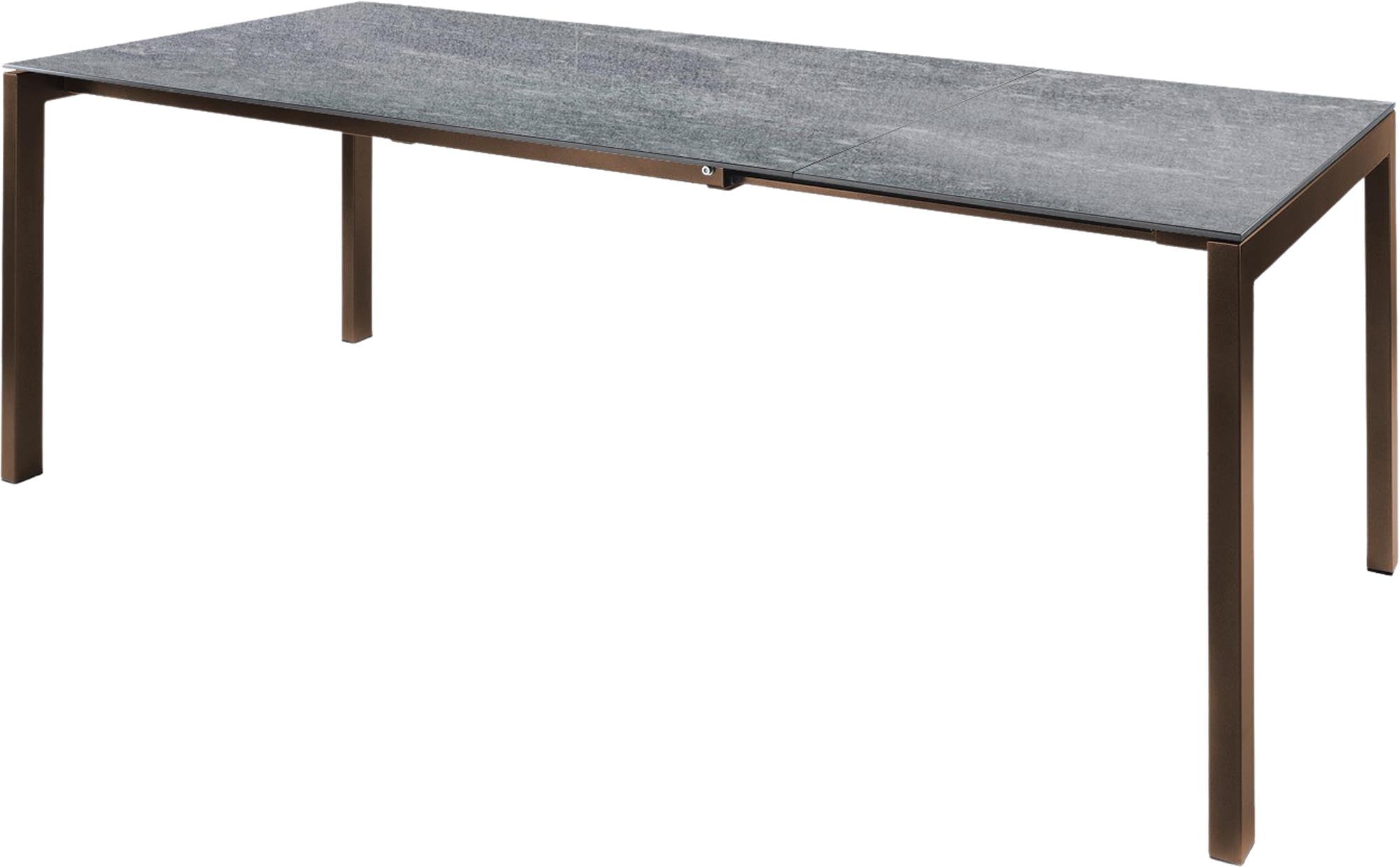 Moderner Fiberglastisch Luzern 160/220 von Schaffner, ausziehbar und robust – ideal für stilvolle Essbereiche.