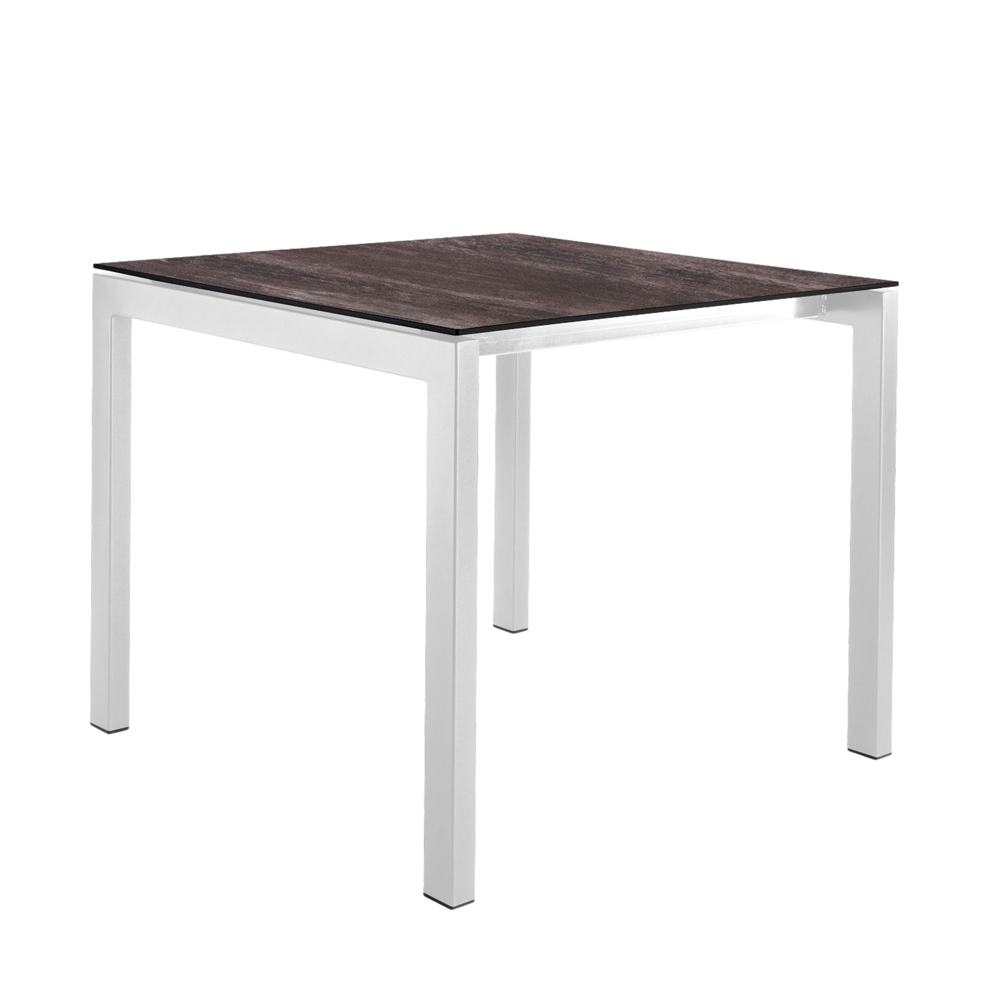 Moderner Luzern Glasfaser-Gartentisch 90x90 von Schaffner: wetterfest, abklappbar, ausziehbar, hitzebeständig, langlebig, pflegeleicht – perfekt für Garten und Balkon.
