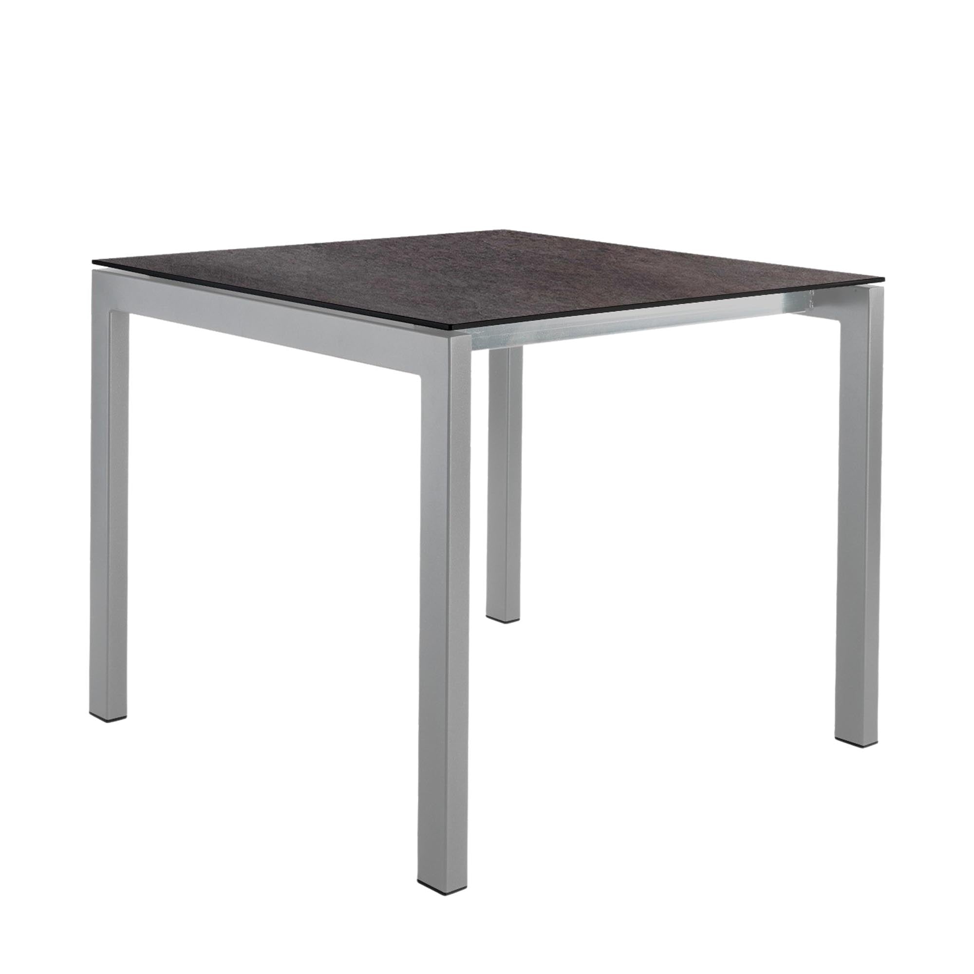 Luzern Glasfaser-Gartentisch Decor 90x90 in Cooperfield präsentiert im Onlineshop von KAQTU Design AG. Gartentisch ist von Schaffner