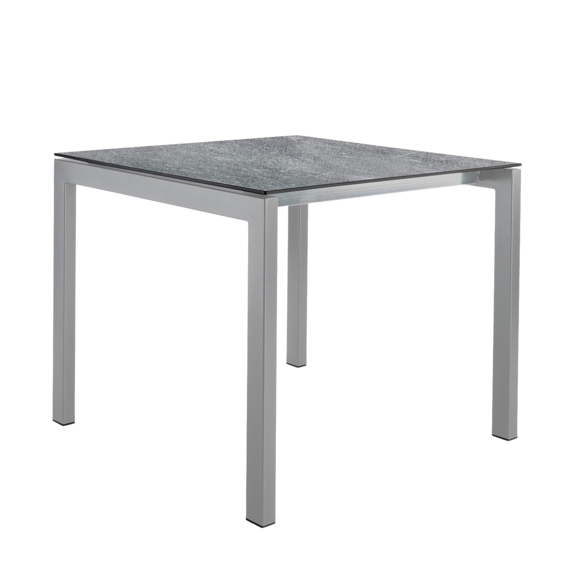 Luzern Glasfaser-Gartentisch Decor 90x90 in Beton präsentiert im Onlineshop von KAQTU Design AG. Gartentisch ist von Schaffner