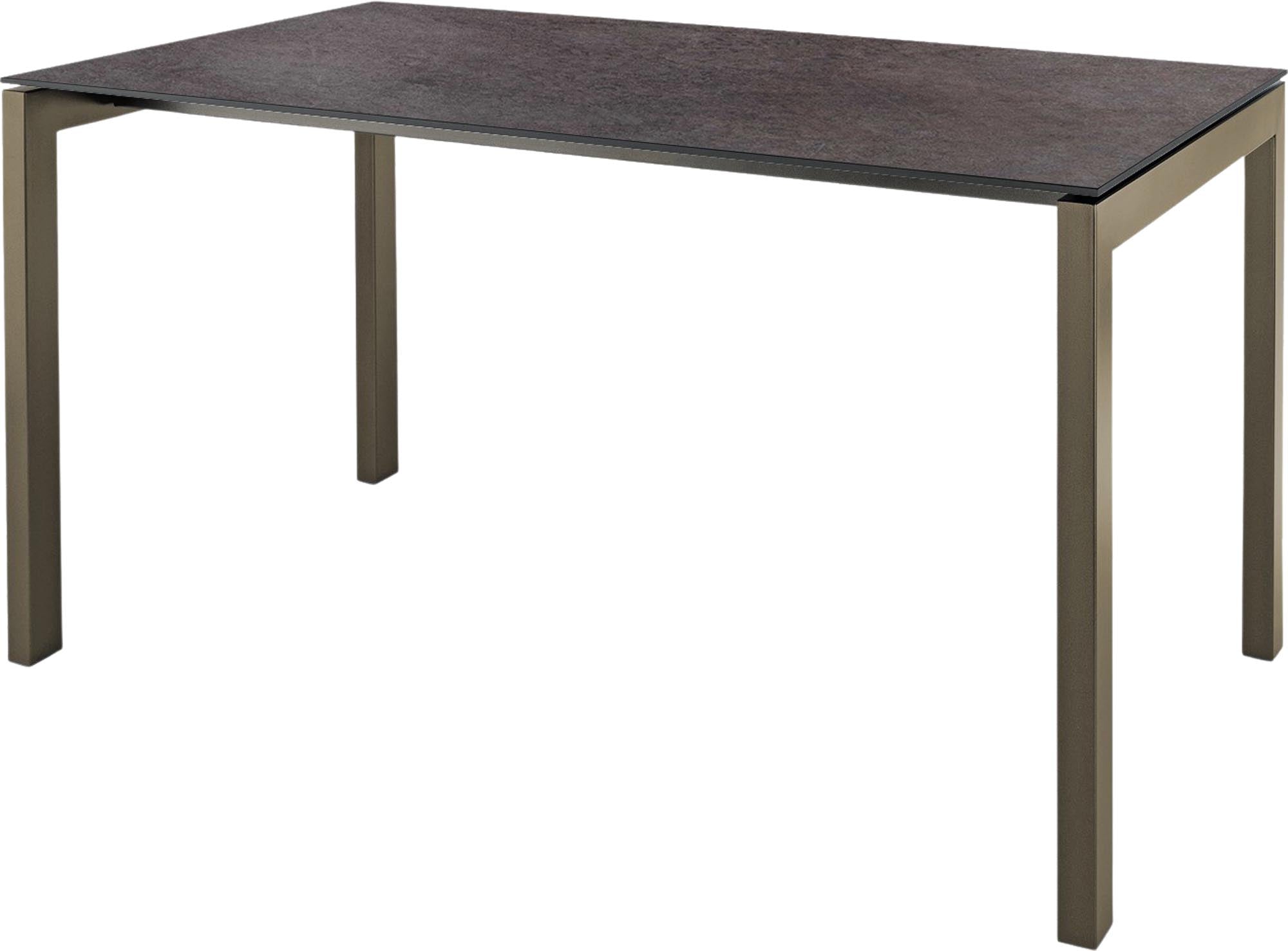 Entdecken Sie den stilvollen Fiberglastisch Luzern 160 x 90 von Schaffner – ideal für Ihre Terrasse oder den Garten.