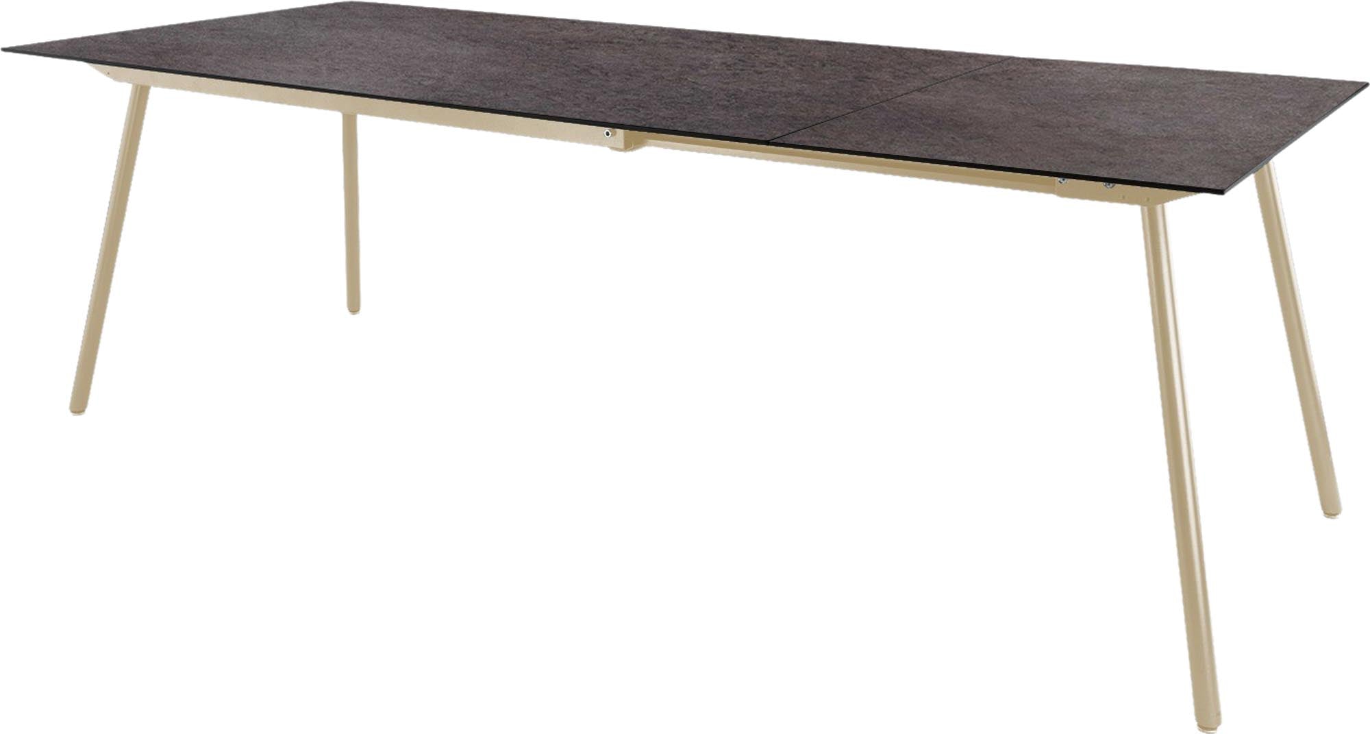 Moderner Gartentisch aus Glasfaser, ausziehbar von 160 auf 220 cm, perfekt für gesellige Runden im Freien, stilvolles Design und hohe Stabilität.
