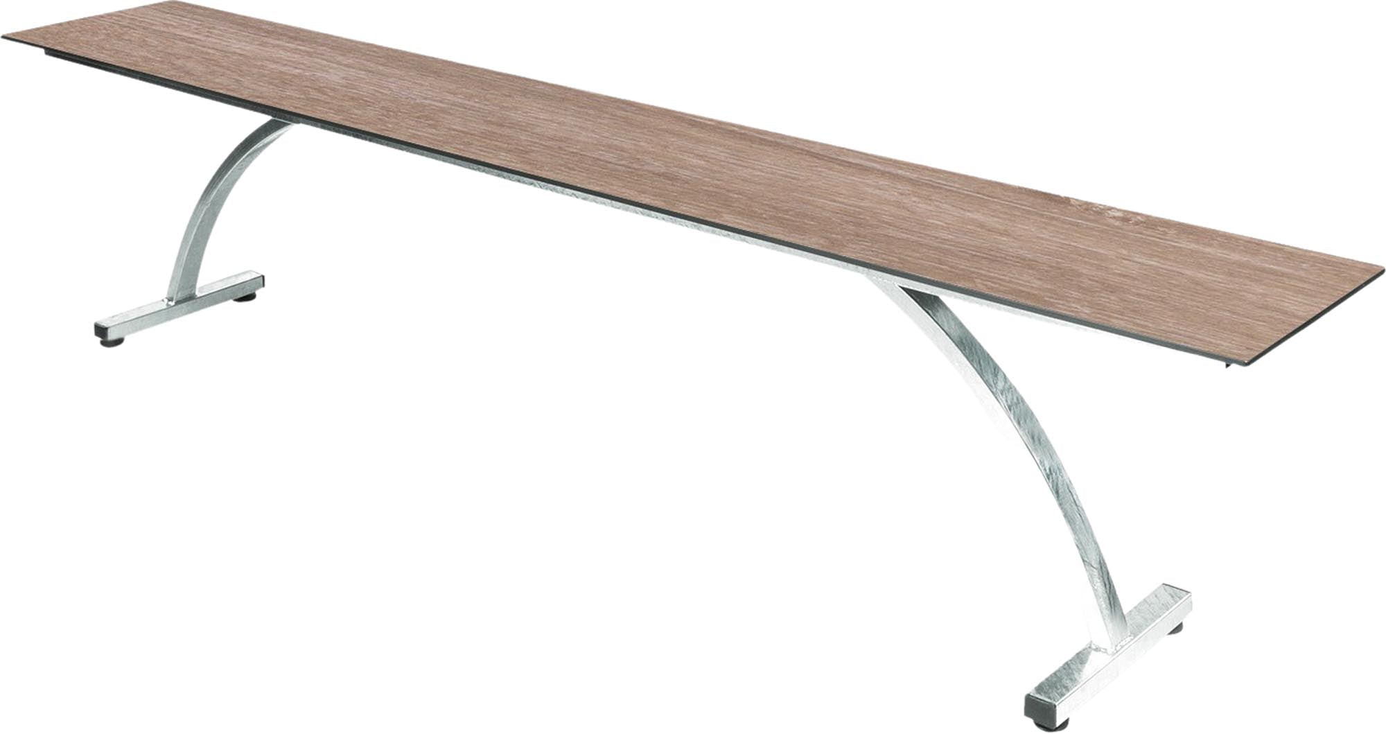 Elegante Bank Bernardino von Schaffner für stilvolle Gartenoasen.