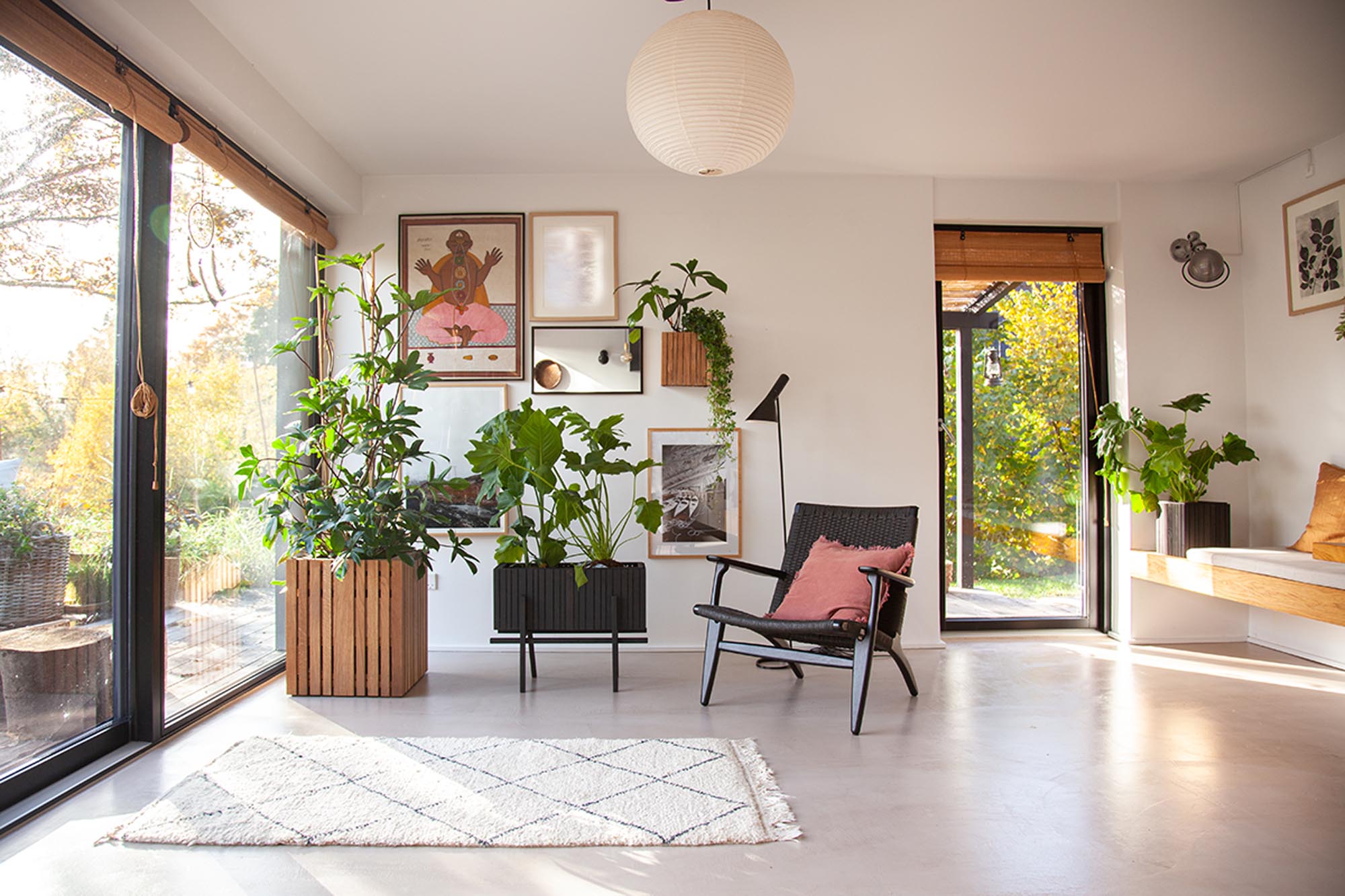 Eleganter StandWide für GrowWIDE: Perfekte Balance und Design.