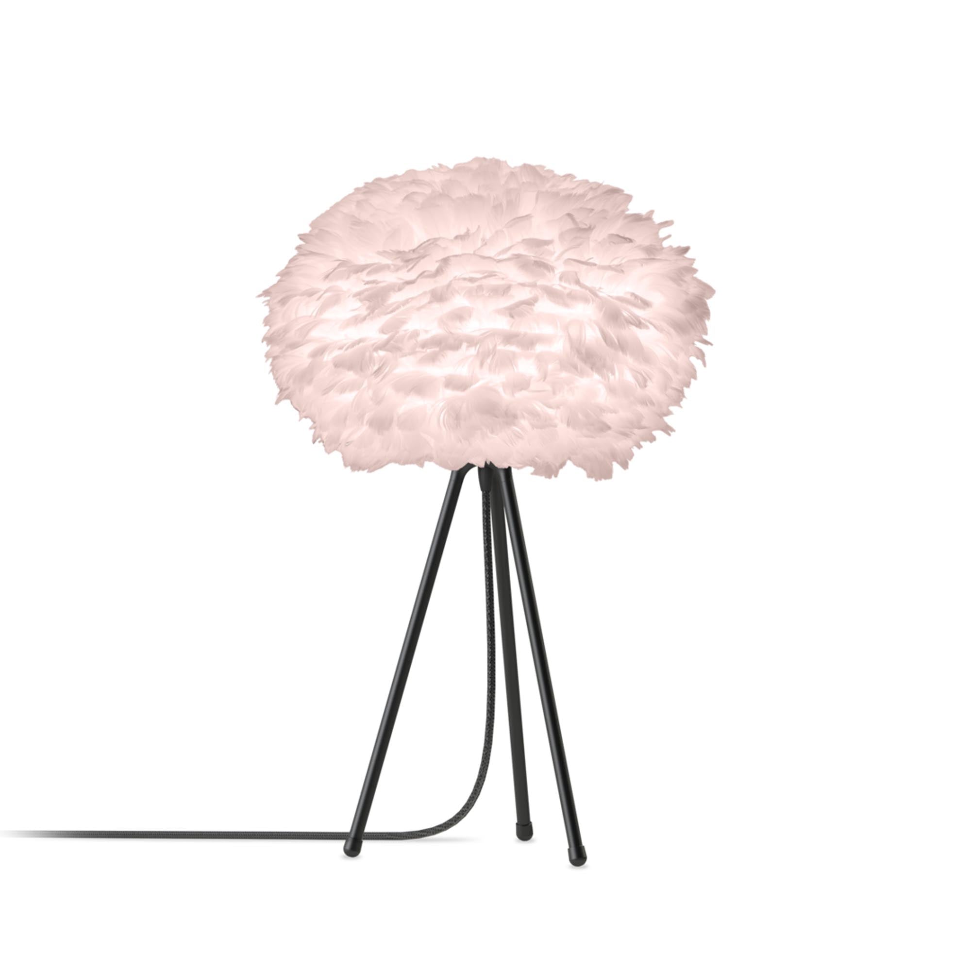 Eos Medium: Eleganter Federlampenschirm für harmonische Lichtakzente.