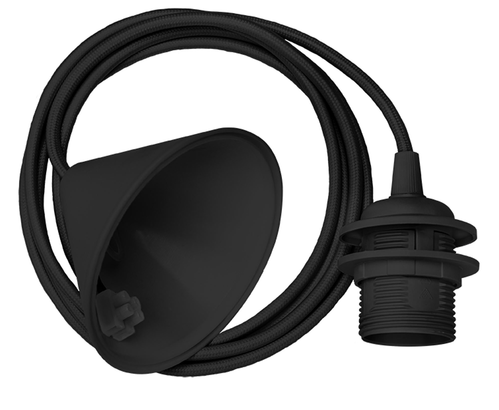 Das Umage Cord Set: 2,1m Textilkabel, E27-Fassung, in Schwarz oder Weiss. Perfekt für stilvolle Pendel- und Akzentbeleuchtung.